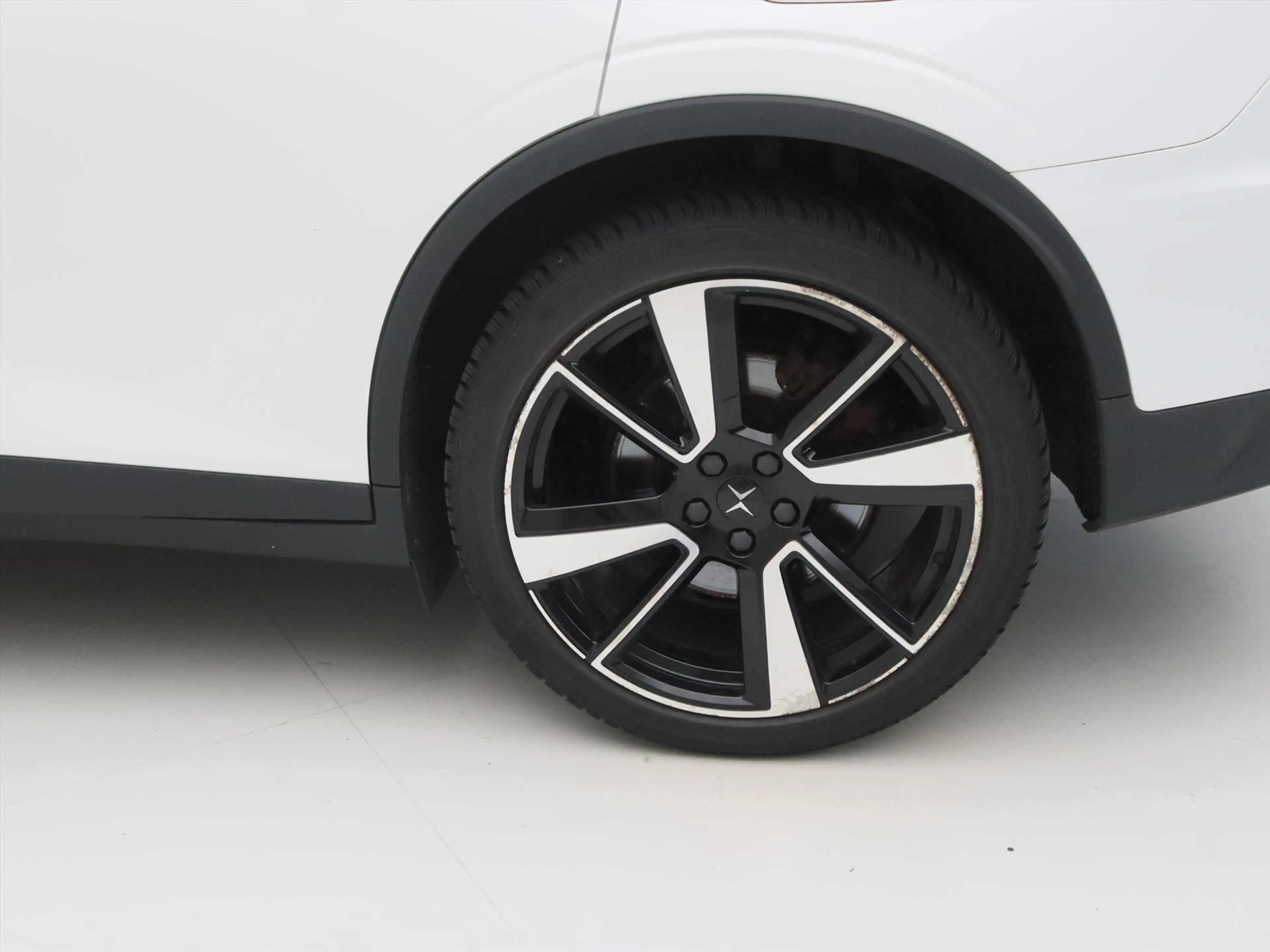 Polestar 2 Long Range Single Motor 231PK 92.1% SoH [ TREKHAAK — photo 13