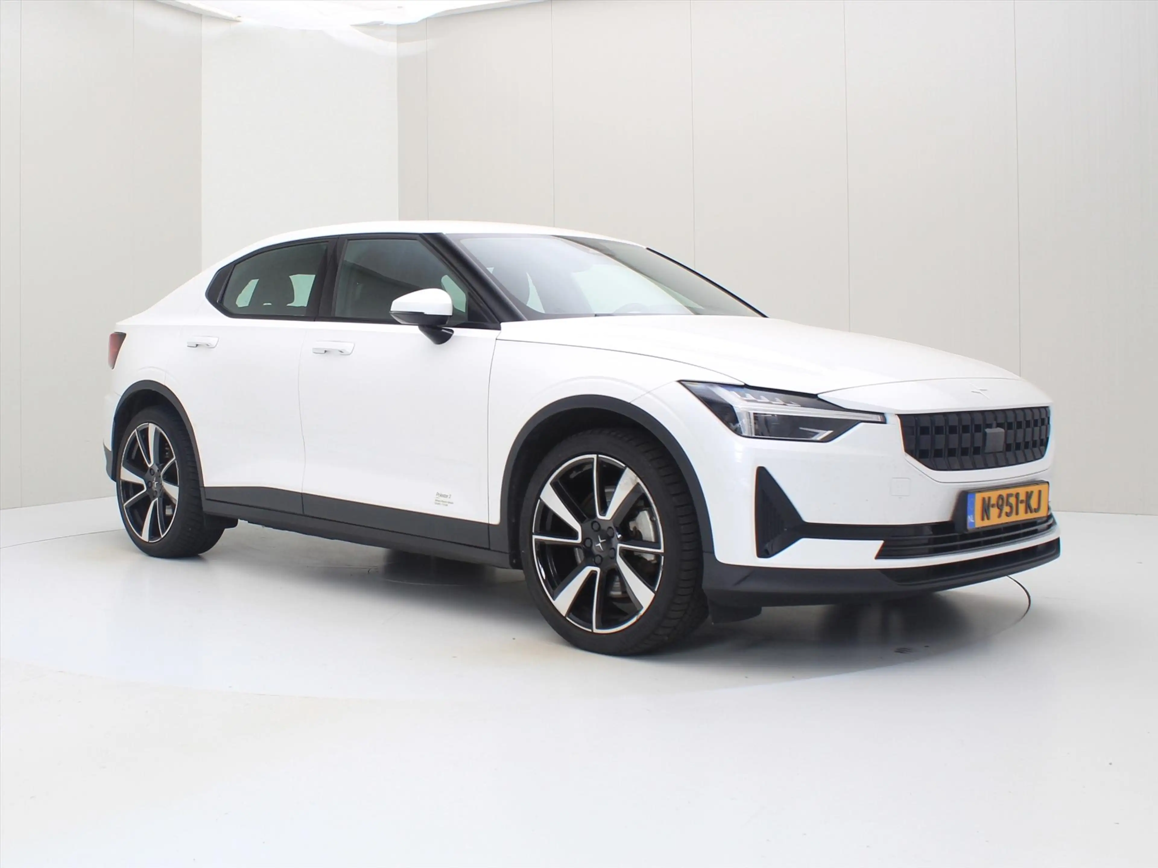 Polestar 2 Long Range Single Motor 231PK 92.1% SoH [ TREKHAAK — photo 5
