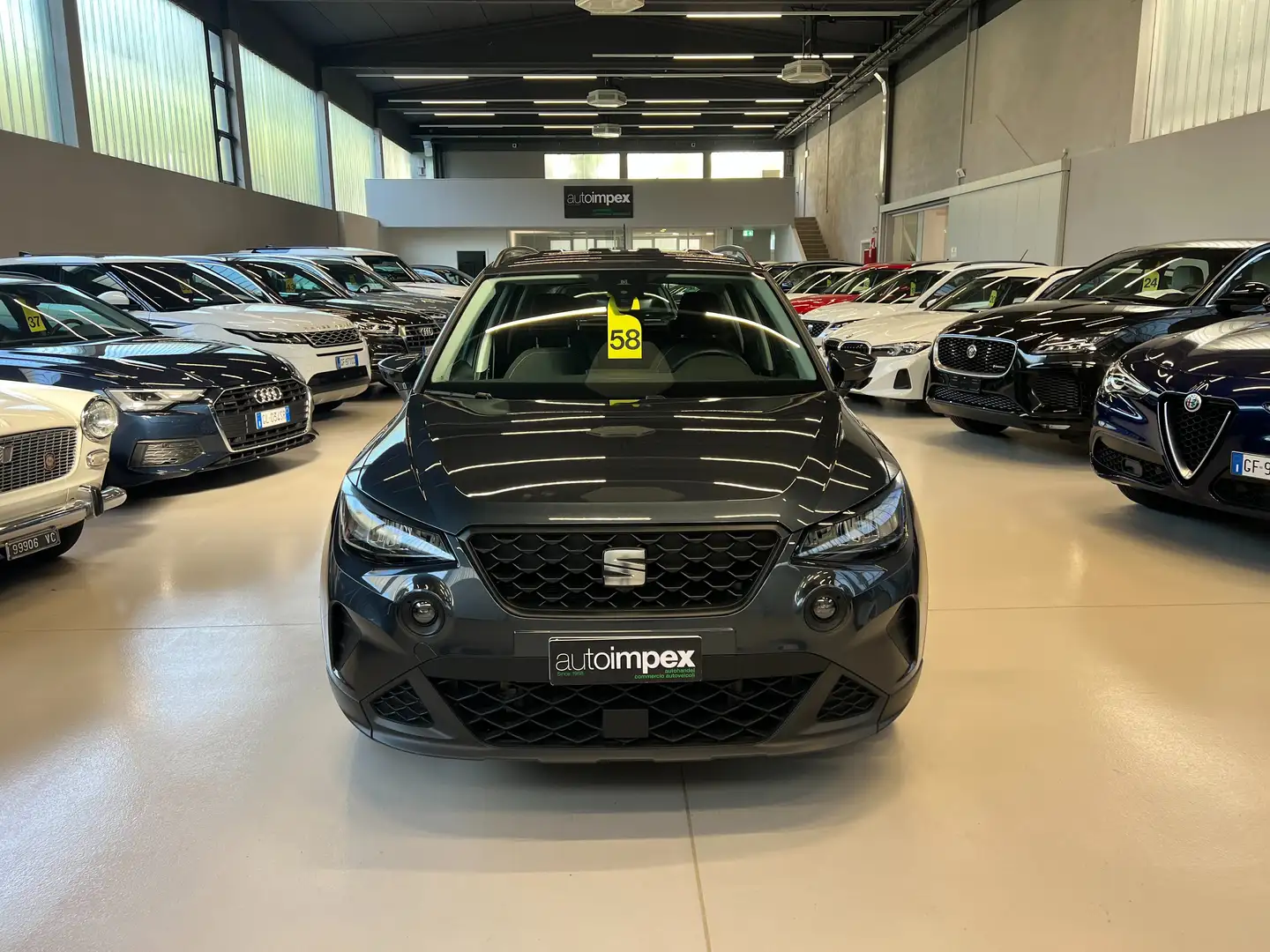 SEAT Arona 1.0 ecotsi Style 95cv CARPLAY/LED/UNICO PROPR. Grigio - 2
