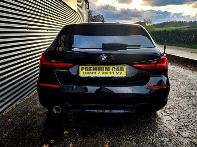 BMW M view 8