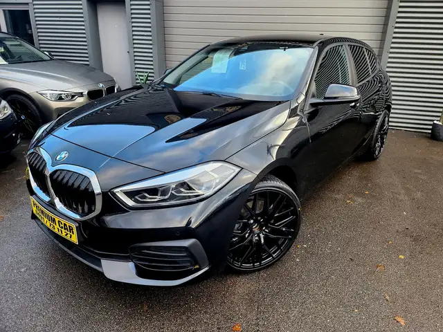 BMW M view 2