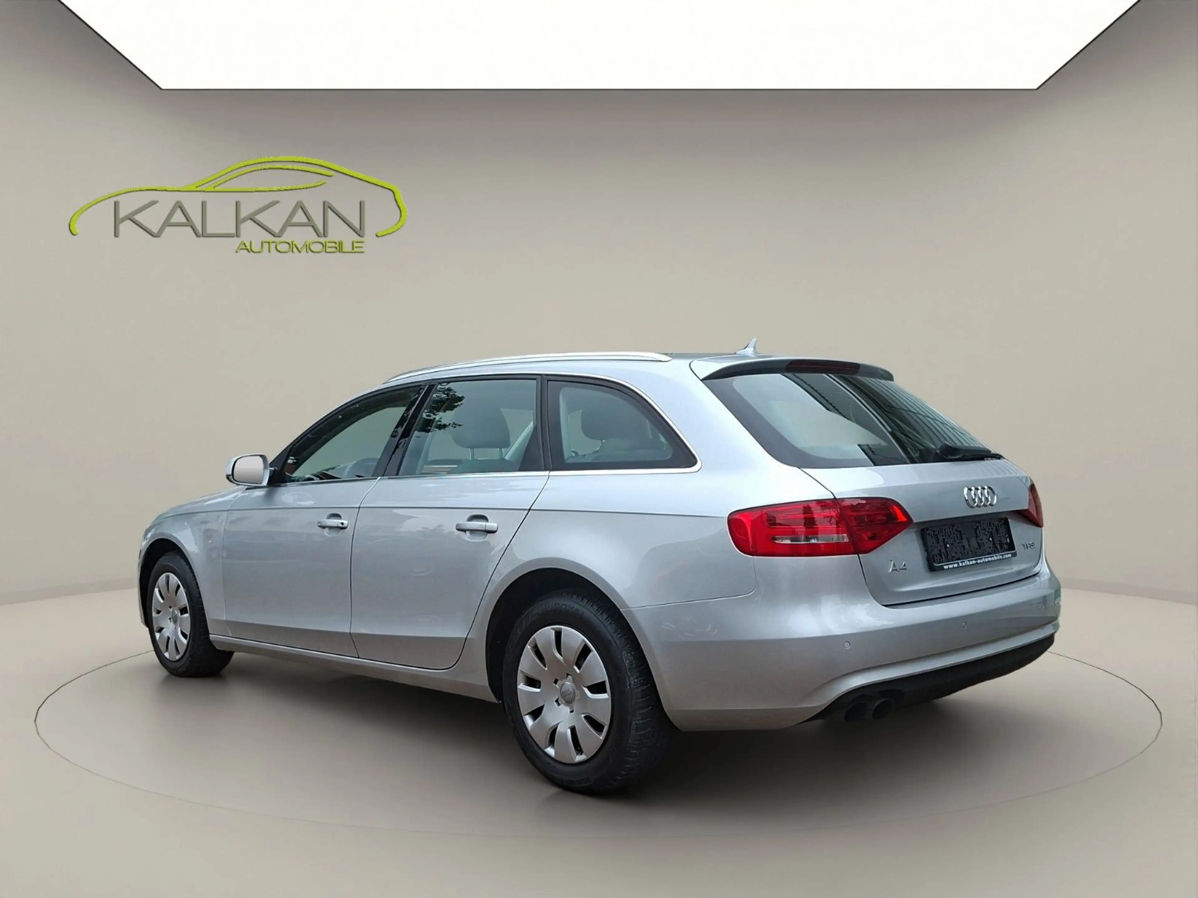 Audi A4 Avant 1.8TFSI Ambiente NUR 81TKM /NAVI/SHZ — photo 3