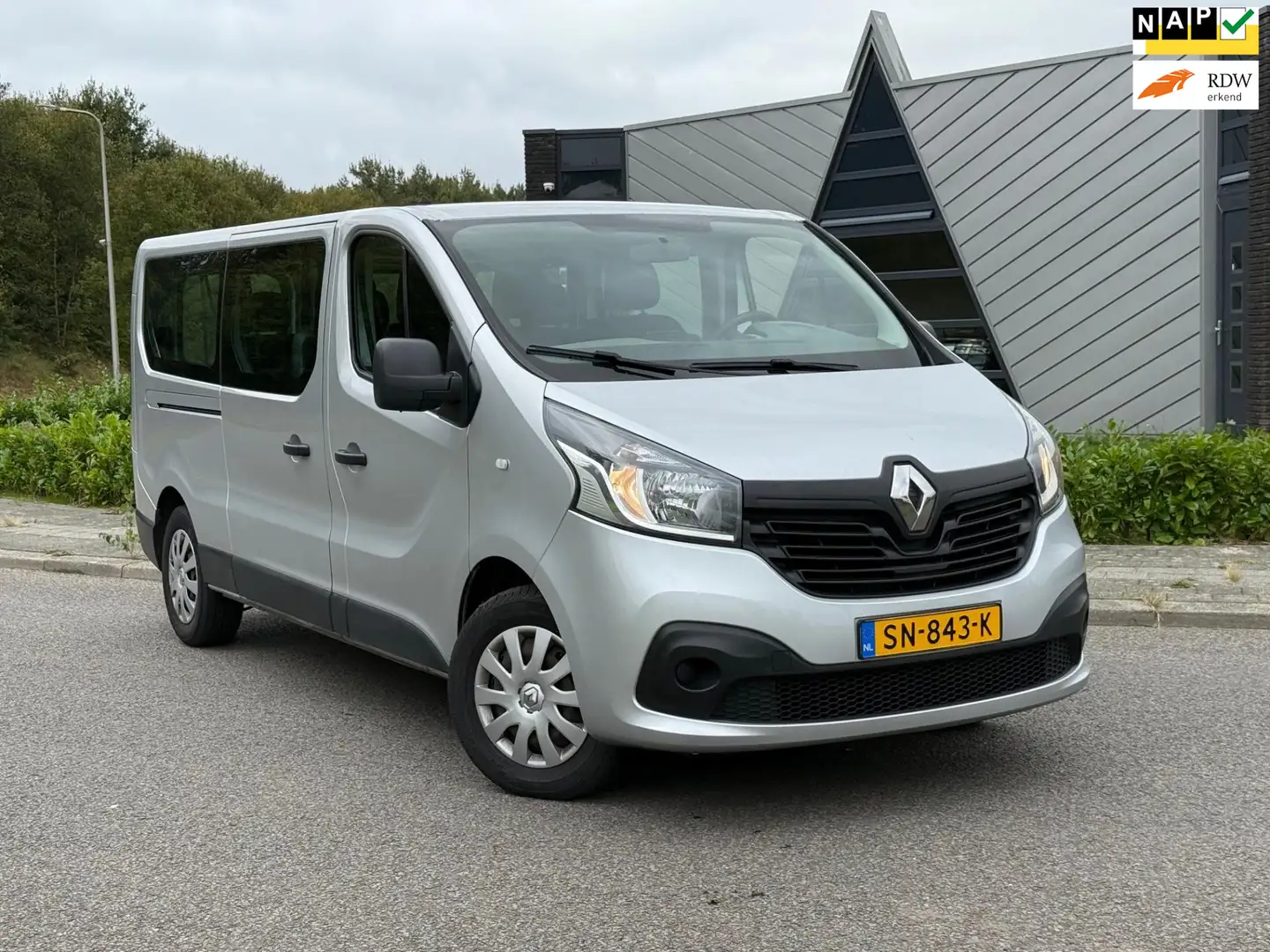 Renault Trafic Passenger 1.6 dCi Grand Authentique Energy | 9 per Gri - 1