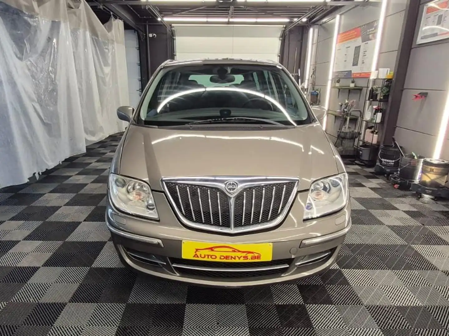 Lancia Phedra 2.2 Multijet 16v DPF AUTOMATIQUE 7-zitplaatsen - 2