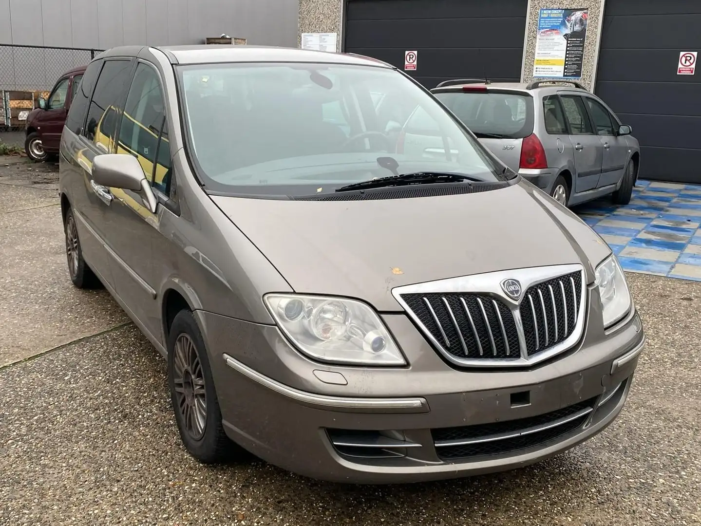 Lancia Phedra 2.2 Multijet 16v DPF AUTOMATIQUE 7-zitplaatsen - 1
