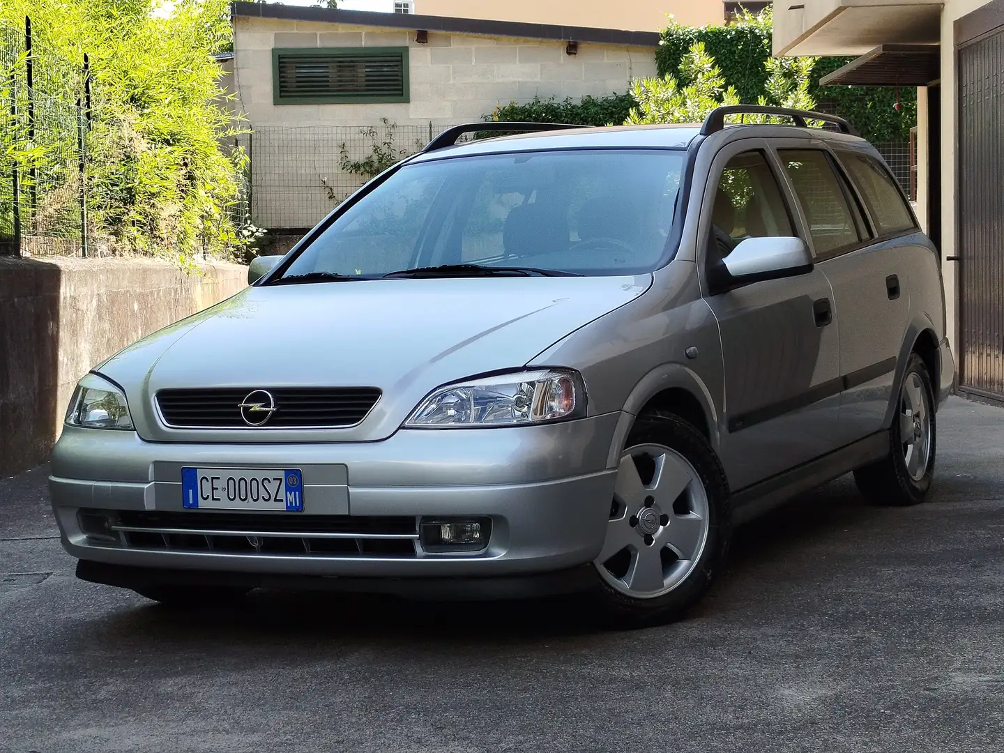Opel Astra SW 1.6 BENZINA 100cv / Uniproprietario Zilver - 2