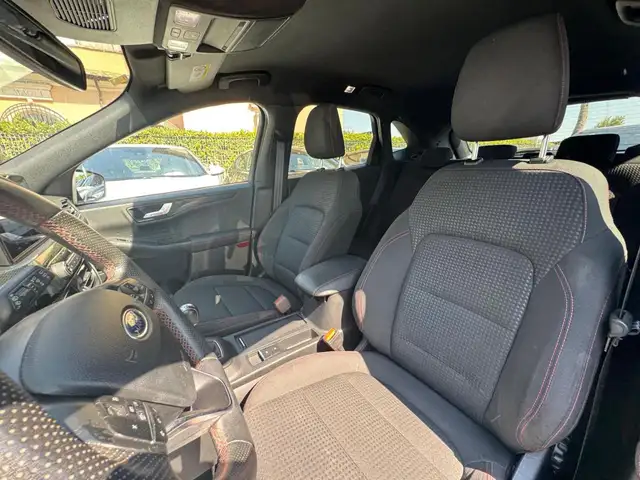 Ford Kuga view 10