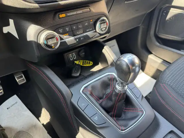 Ford Kuga view 9