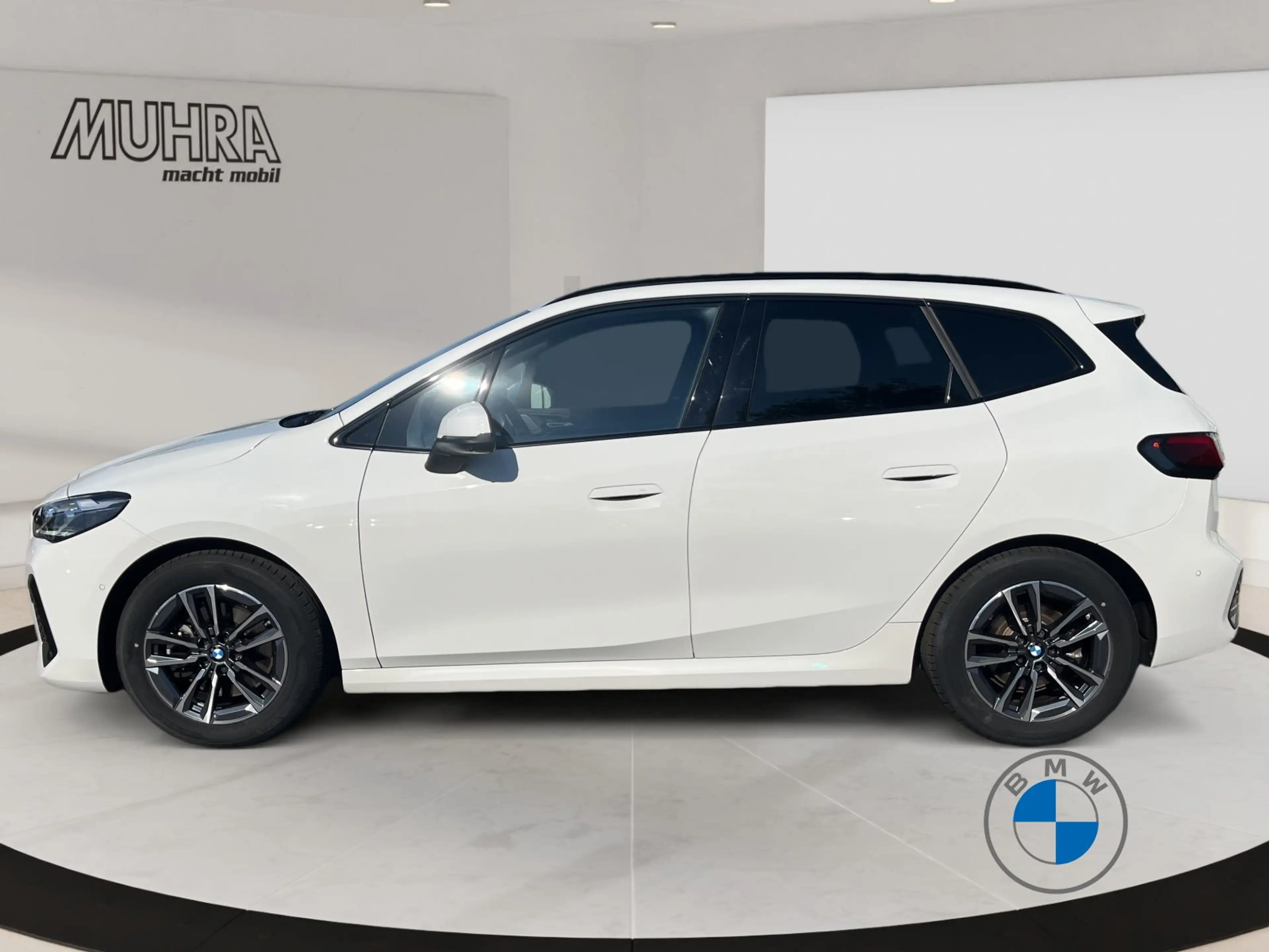BMW 223 i xDrive AT M Sport 19" AHK Pano H/K — photo 3