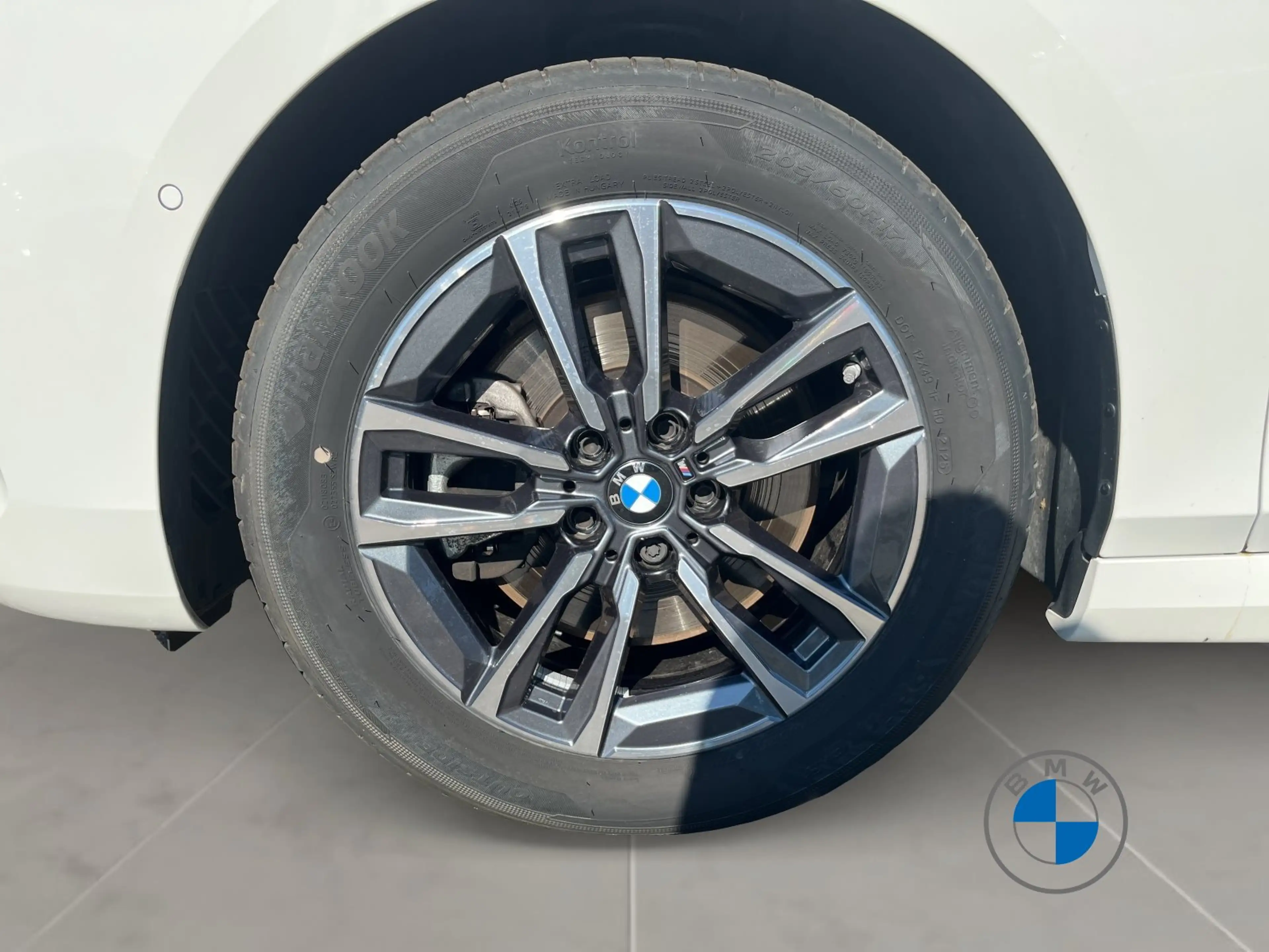 BMW 223 i xDrive AT M Sport 19" AHK Pano H/K — photo 8