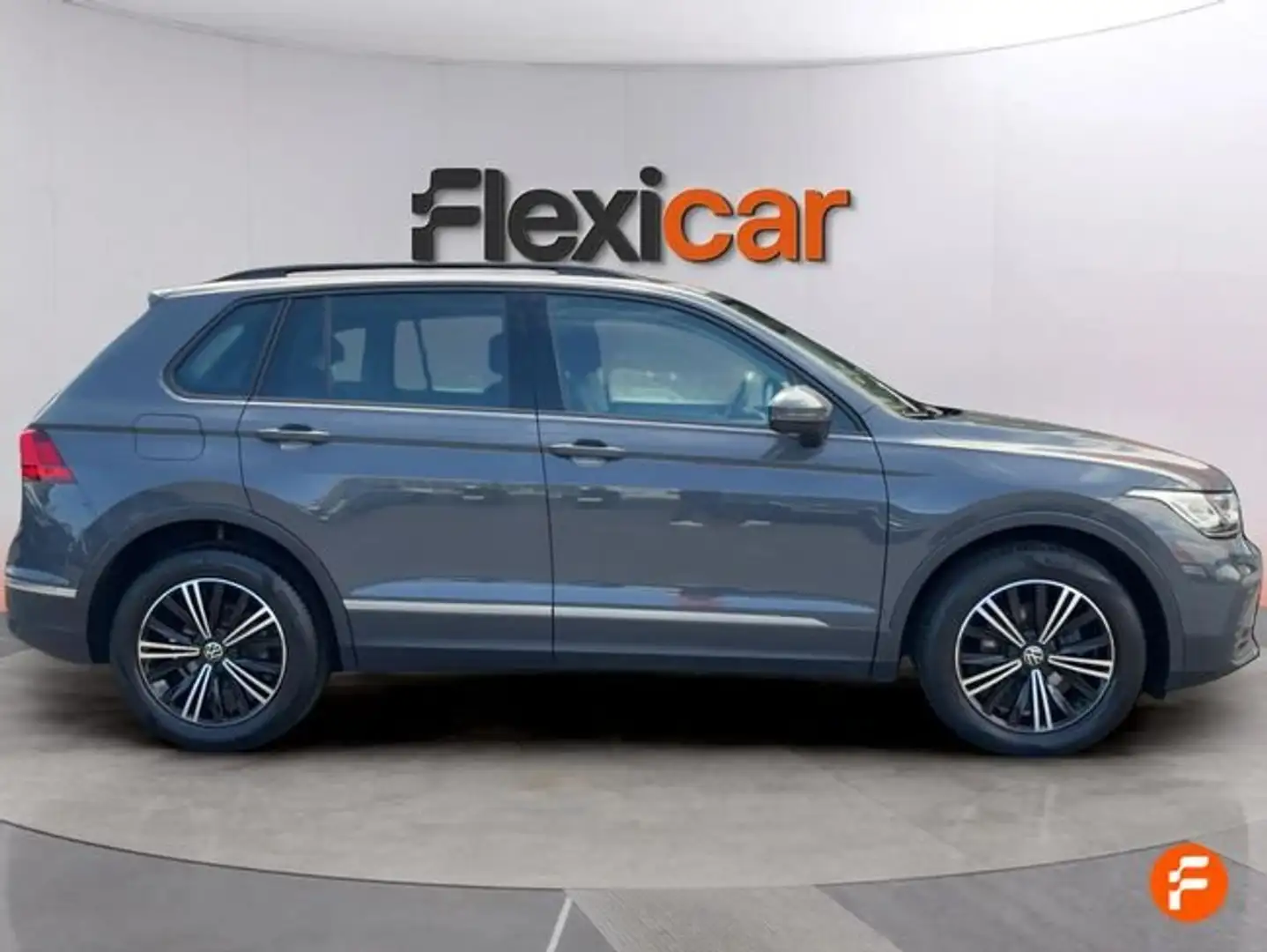 Volkswagen Tiguan 2.0 TDI 90kW (122CV) Gris - 2