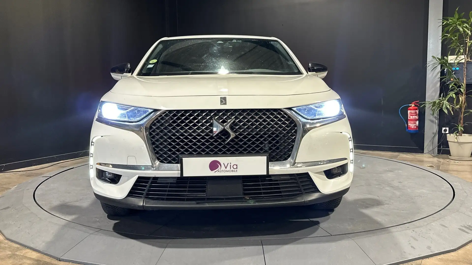 DS Automobiles DS 7 Crossback 180 EAT8 Business Blanc - 2