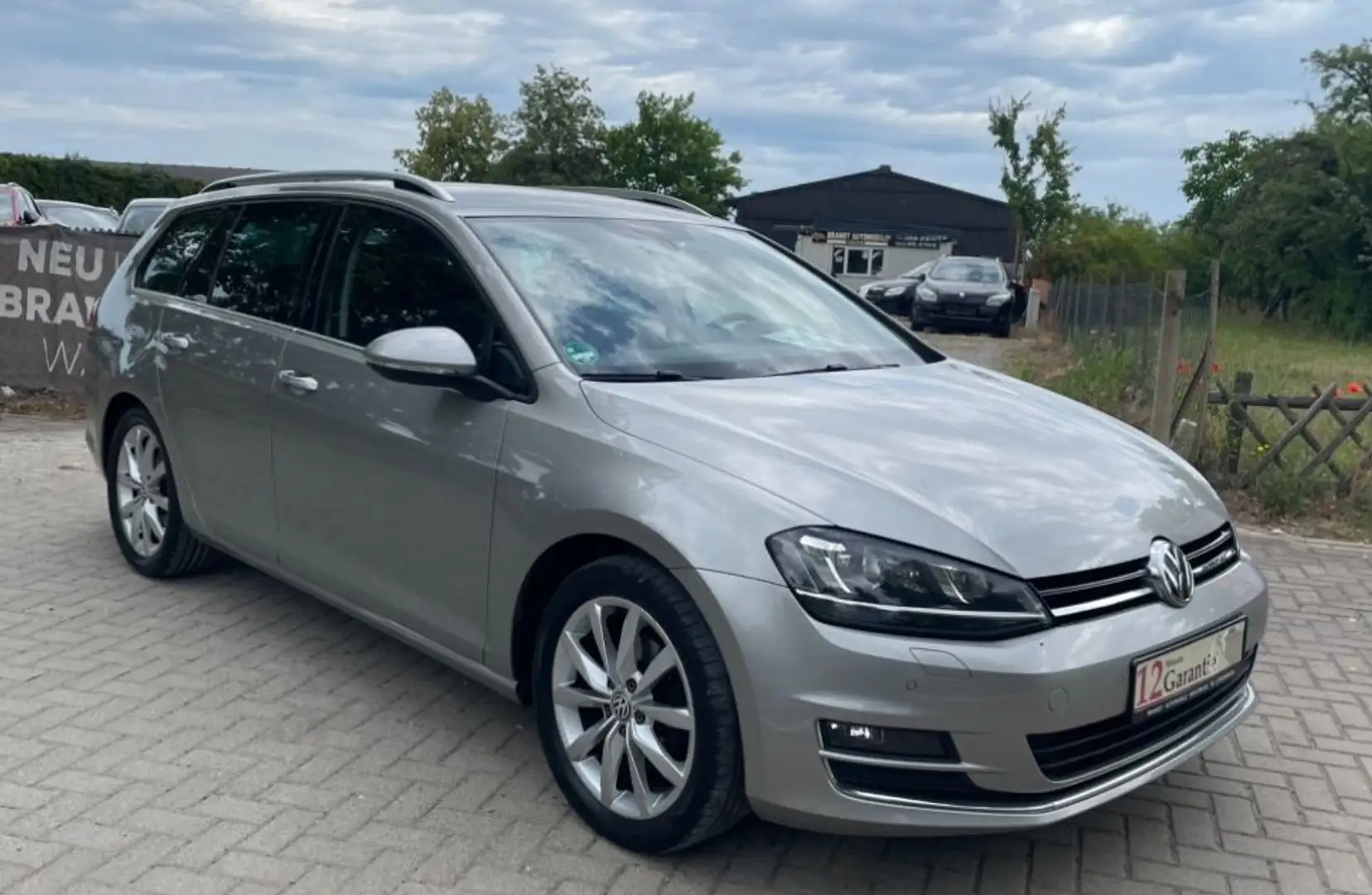 Volkswagen Golf VII Variant Highline BMT Zilver - 2