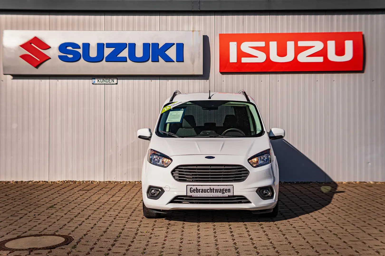 Ford Tourneo Courier 1.0 EcoBoost Trend *Allwetter *NAVI *SHZ *TEMPOMAT Weiß - 2