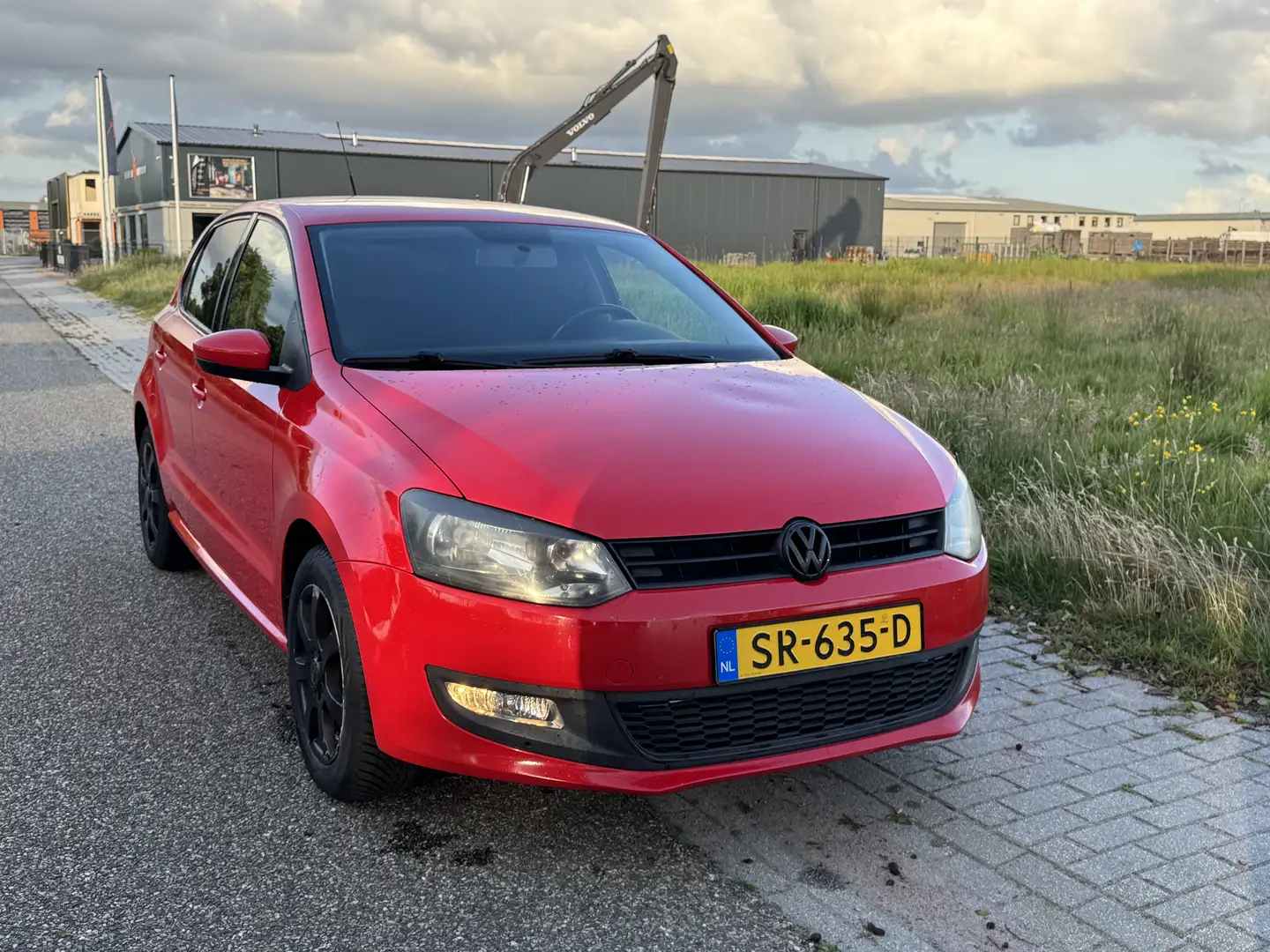 Volkswagen Polo 1.2-12V Bl.M. Comfl. Rood - 2