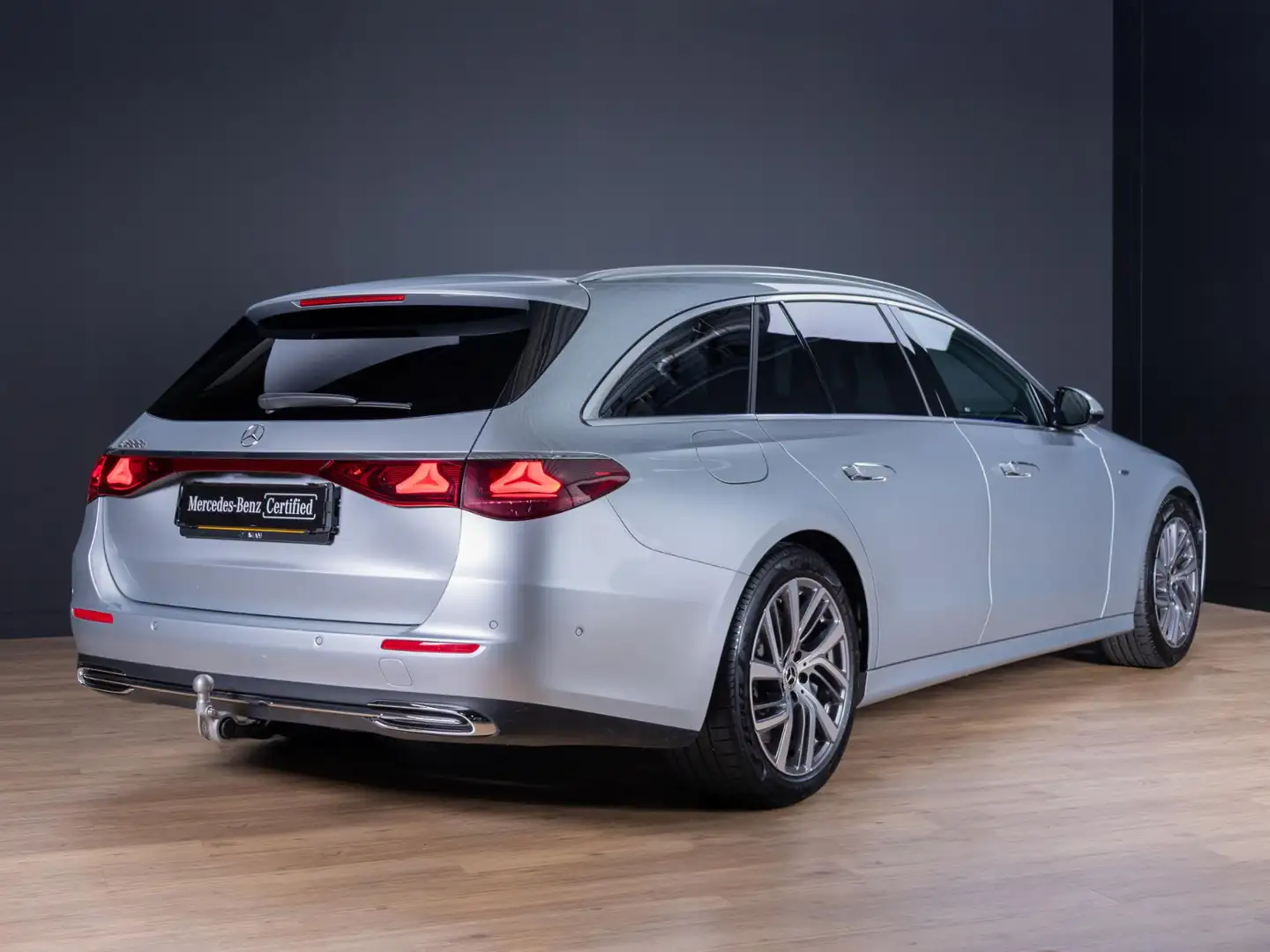 Mercedes-Benz E 300 Estate e Luxury Line Gris - 2