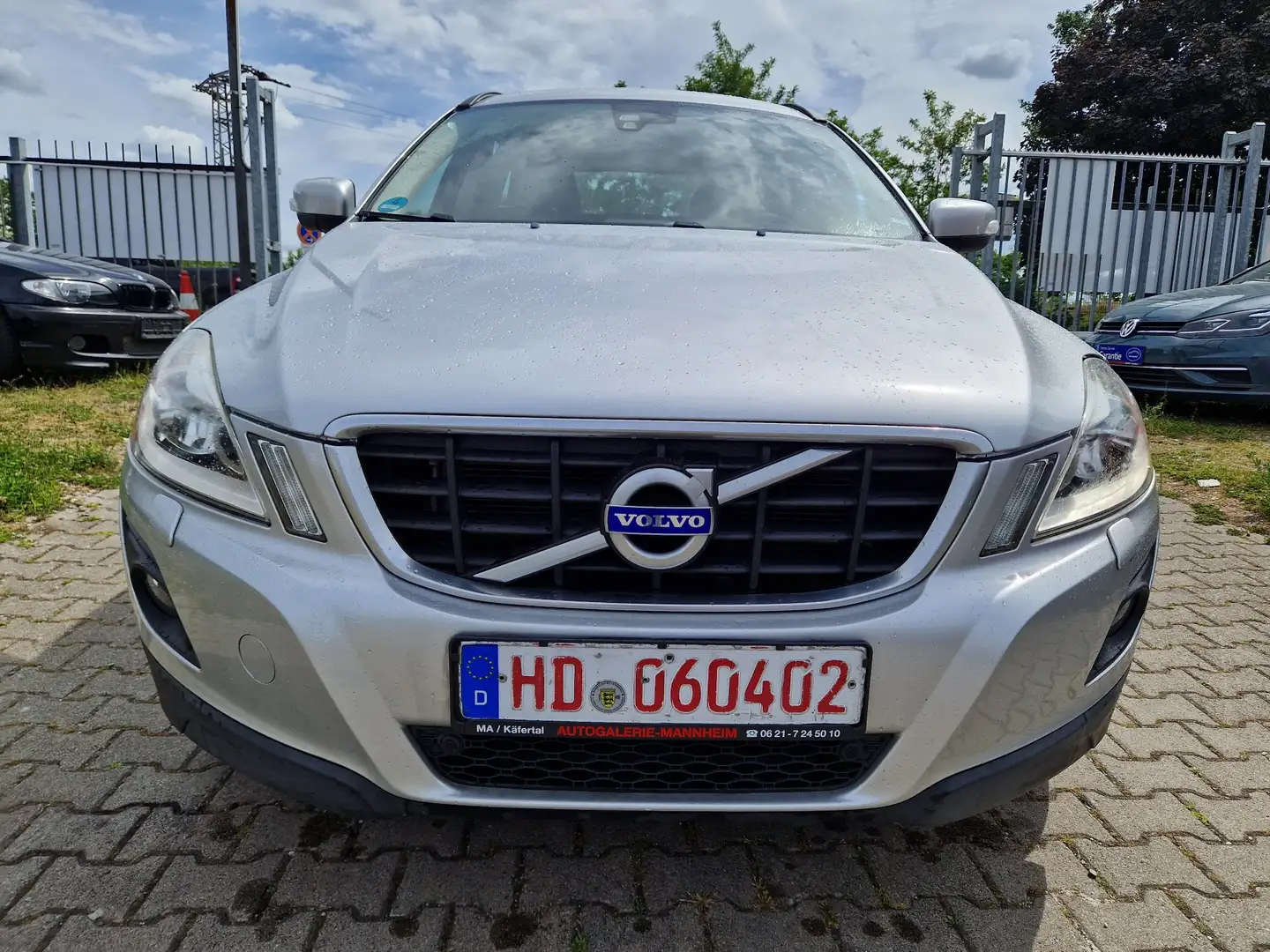 Volvo XC60 Kinetic Drive Szürke - 2