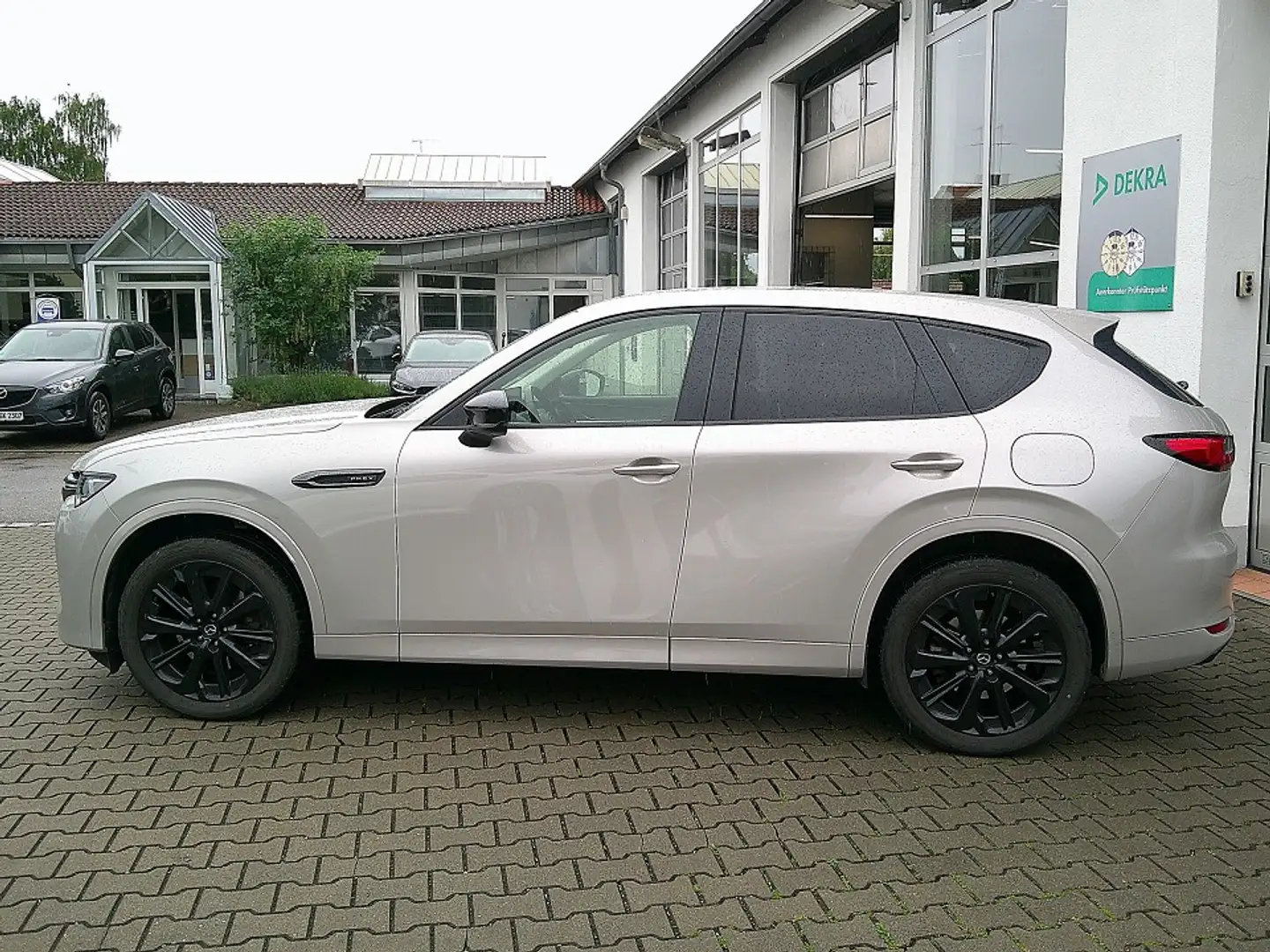 Mazda CX-60 e-SKYACTIV PHEV Homura BOSE/360°/LEDER Grau - 2