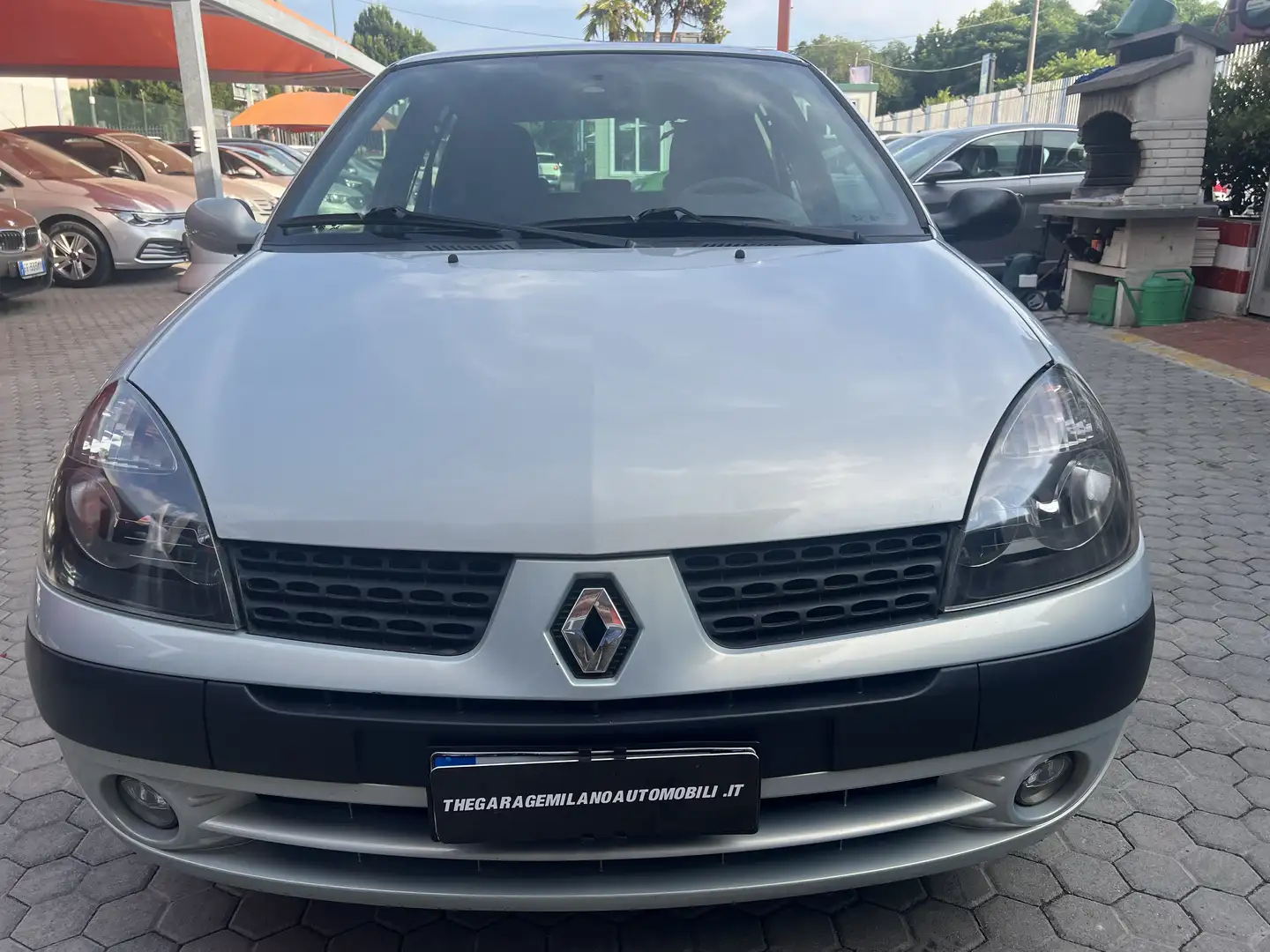 Renault Clio Clio 5p 1.2 Authentique !!!! NEOPATENTATI !!!! Silber - 2