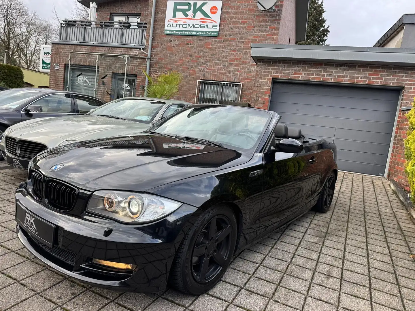 BMW 118 118i Schwarz - 2