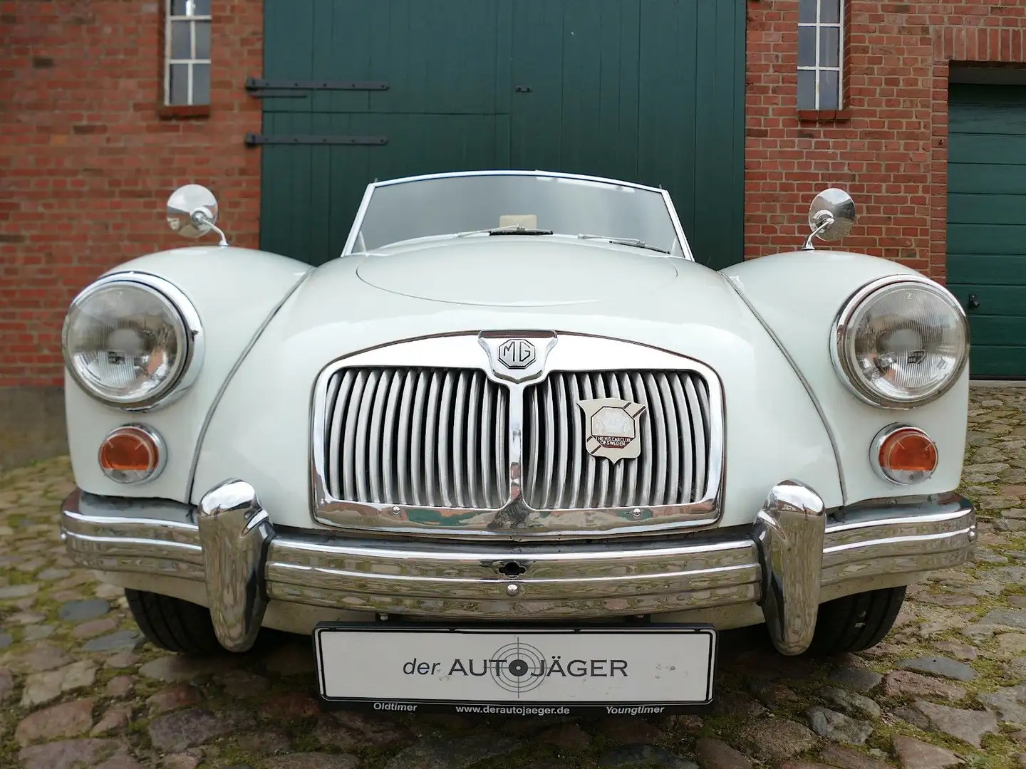 MG MGA 1600 Tourer 46 Jahre in einem Besitz! Weiß - 2