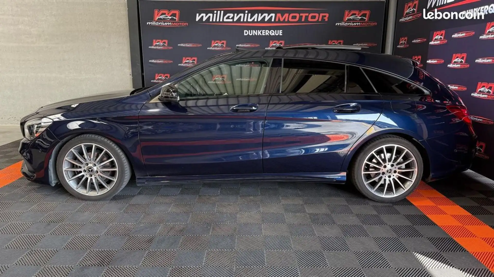 Mercedes-Benz CLA 200 MERCEDES CLASSE FASCINATION PACK AMG 200 CDi 136CH Bleu - 2