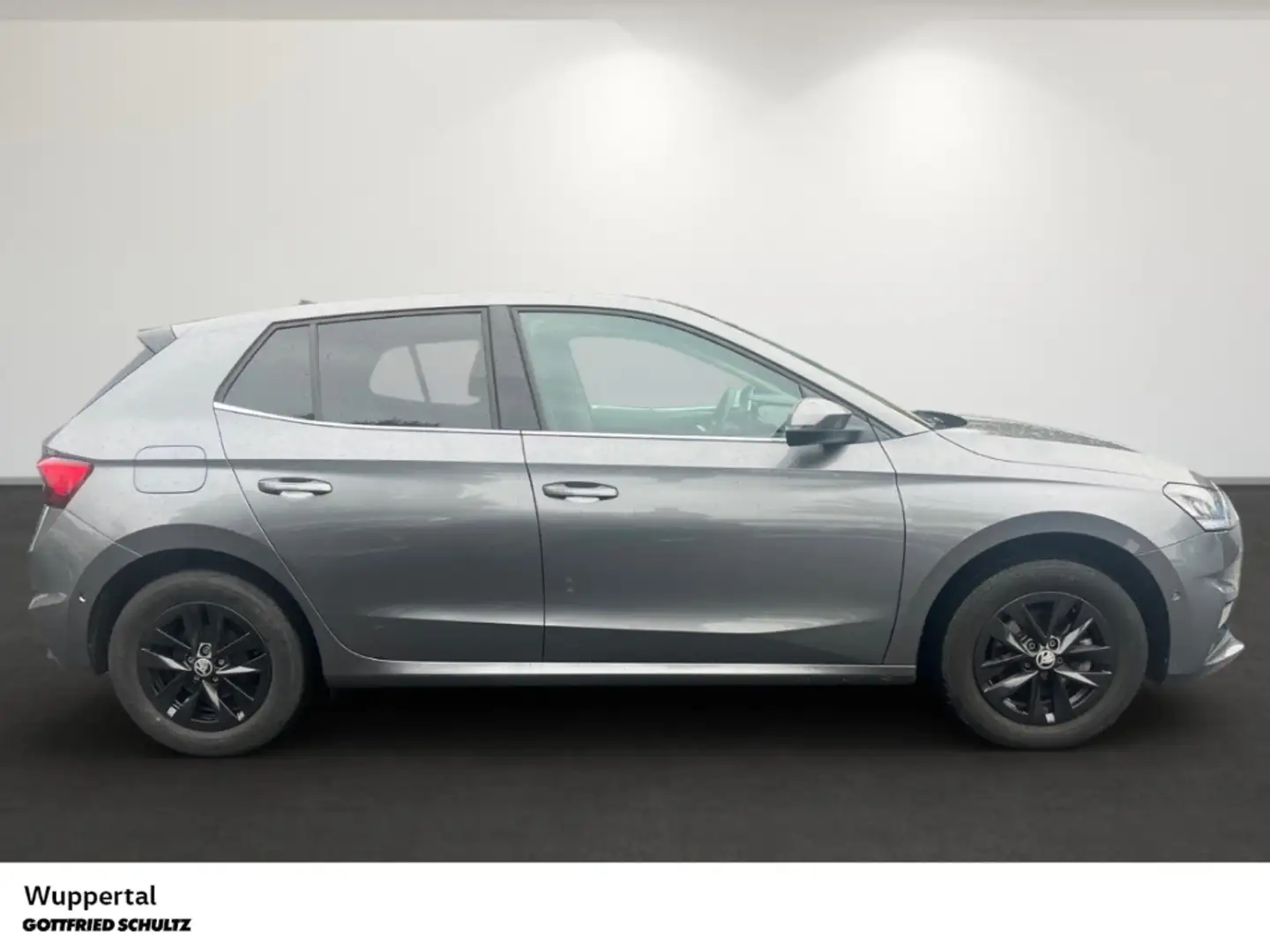 Skoda Fabia 1.0 TSI Style DSG NAVI ACC LED SHZ PDC LM Grau - 2