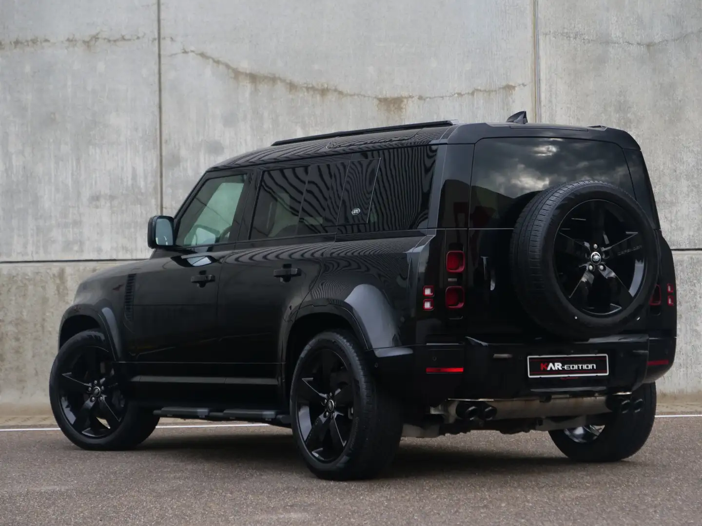 Land Rover Defender 110 3.0 P400 110 X-Dynamic HSE | panorama | meridi Nero - 2