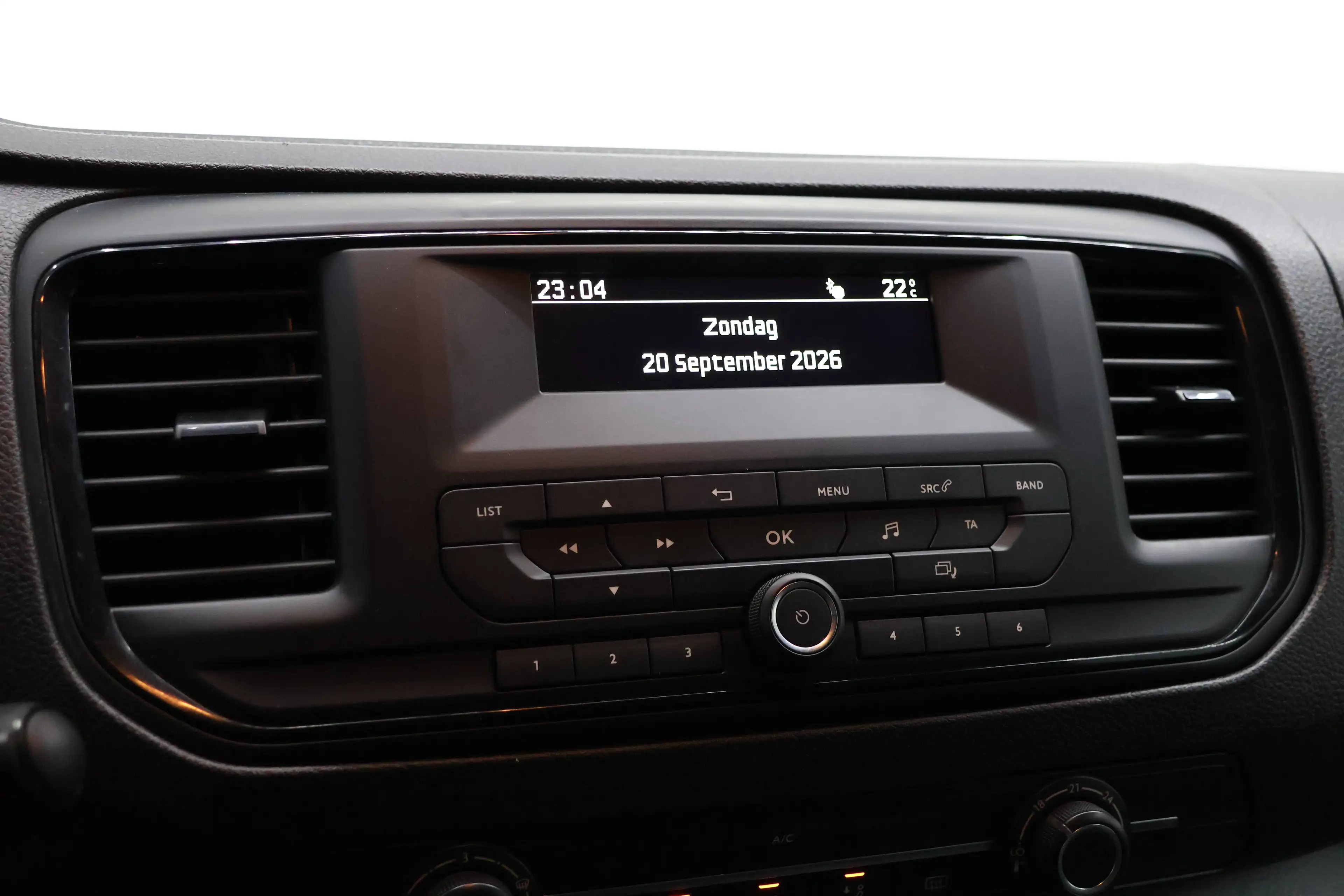 Opel Vivaro 1.5D Long version — photo 13