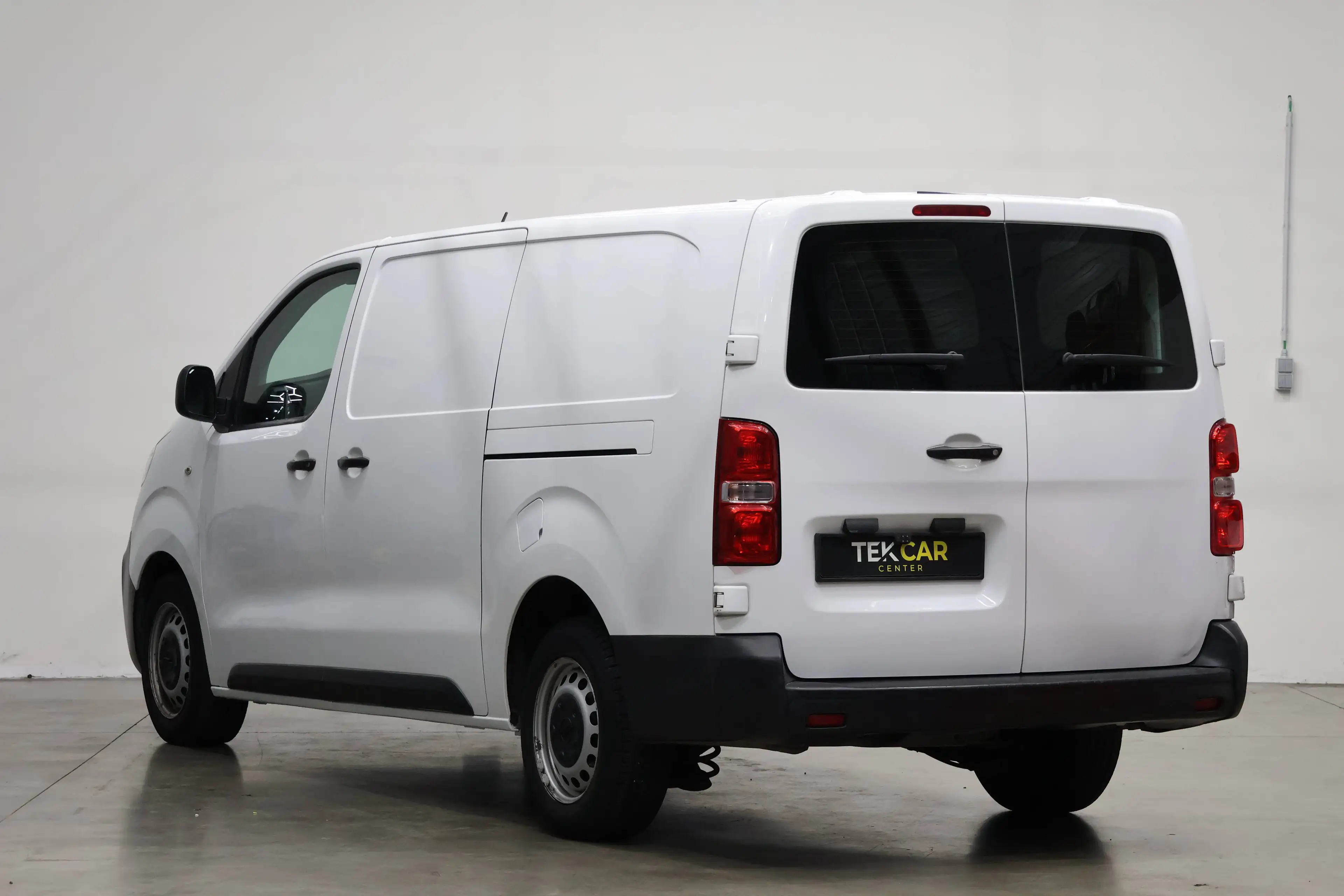 Opel Vivaro 1.5D Long version — photo 4
