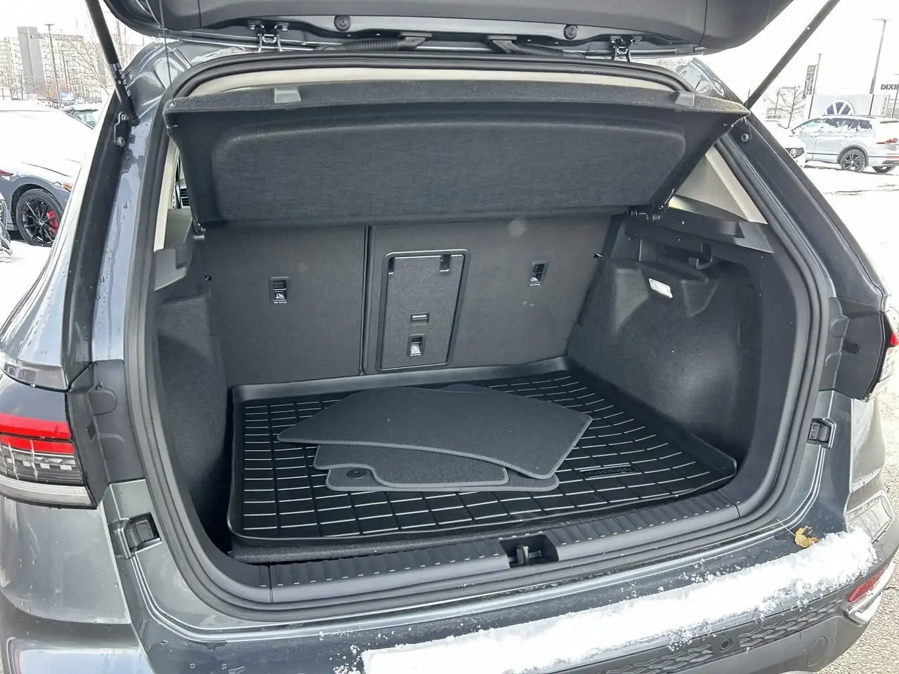 Volkswagen Taos снимка Volkswagen Taos