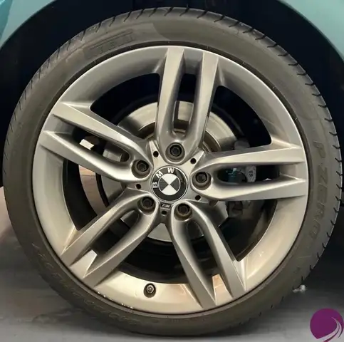 BMW 1 Series view 15