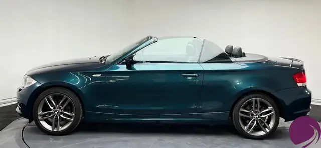 BMW 1 Series view 3