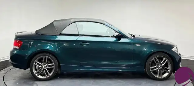 BMW 1 Series view 4