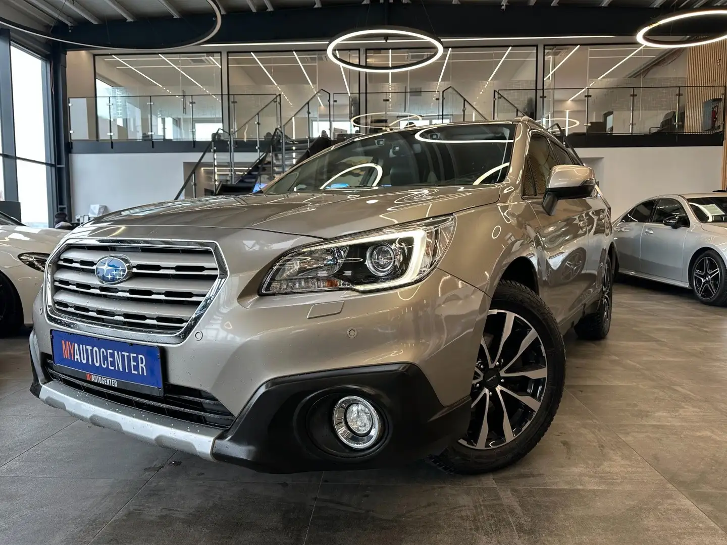 Subaru OUTBACK Outback Sport*Schiebedach*Klima*Navi*AHK Beige - 1
