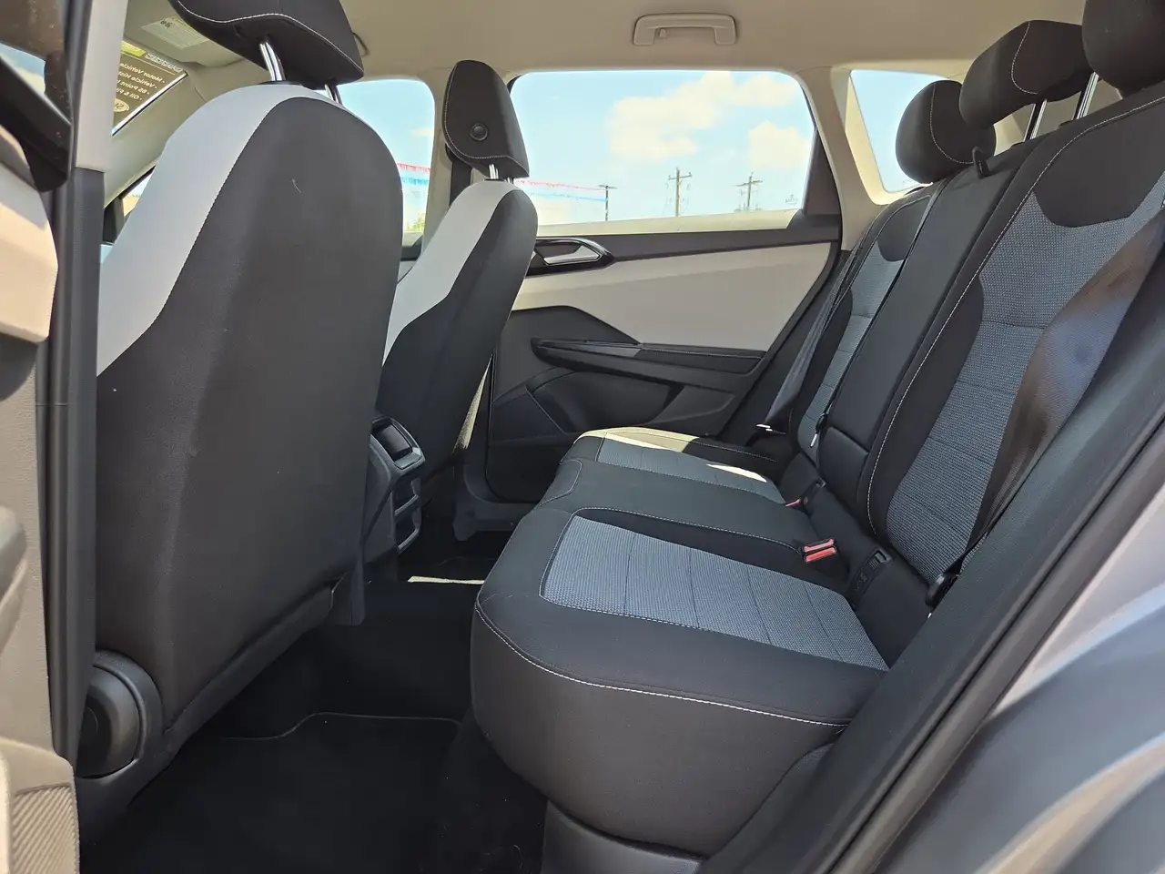 Volkswagen Taos снимка Volkswagen Taos