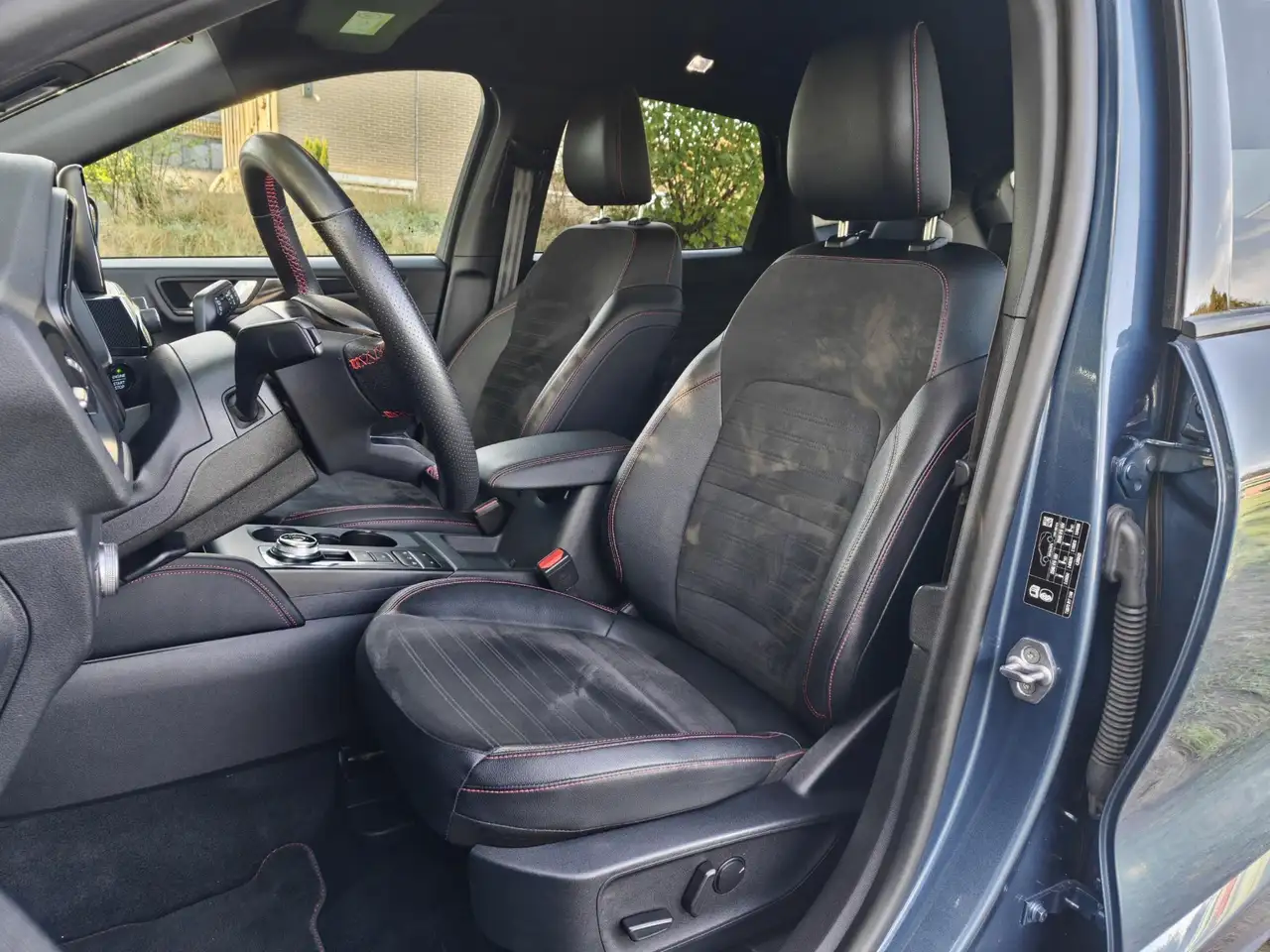 Ford Kuga 2.5 PHEV ST-Line X HUD HAAK B&O WINTERPACK, миниатюра 4
