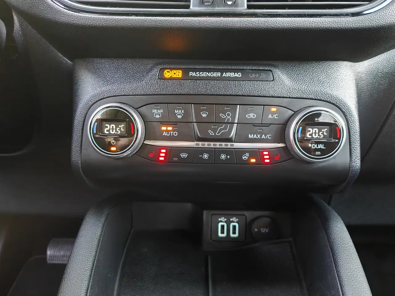 Ford Kuga 2.5 PHEV ST-Line X HUD HAAK B&O WINTERPACK, миниатюра 19