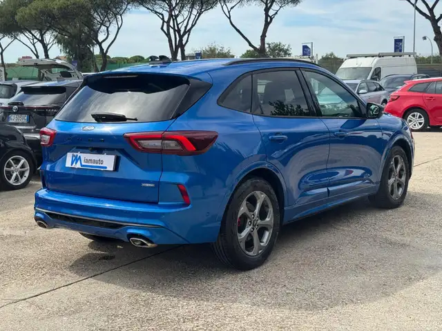 Ford Kuga view 4