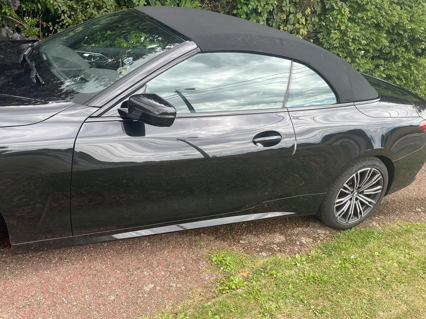 BMW 420 420i Cabrio M Sport Noir - 2