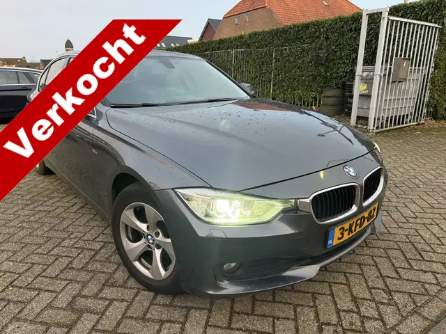 BMW 316 3-serie 316i Upgrade Edition