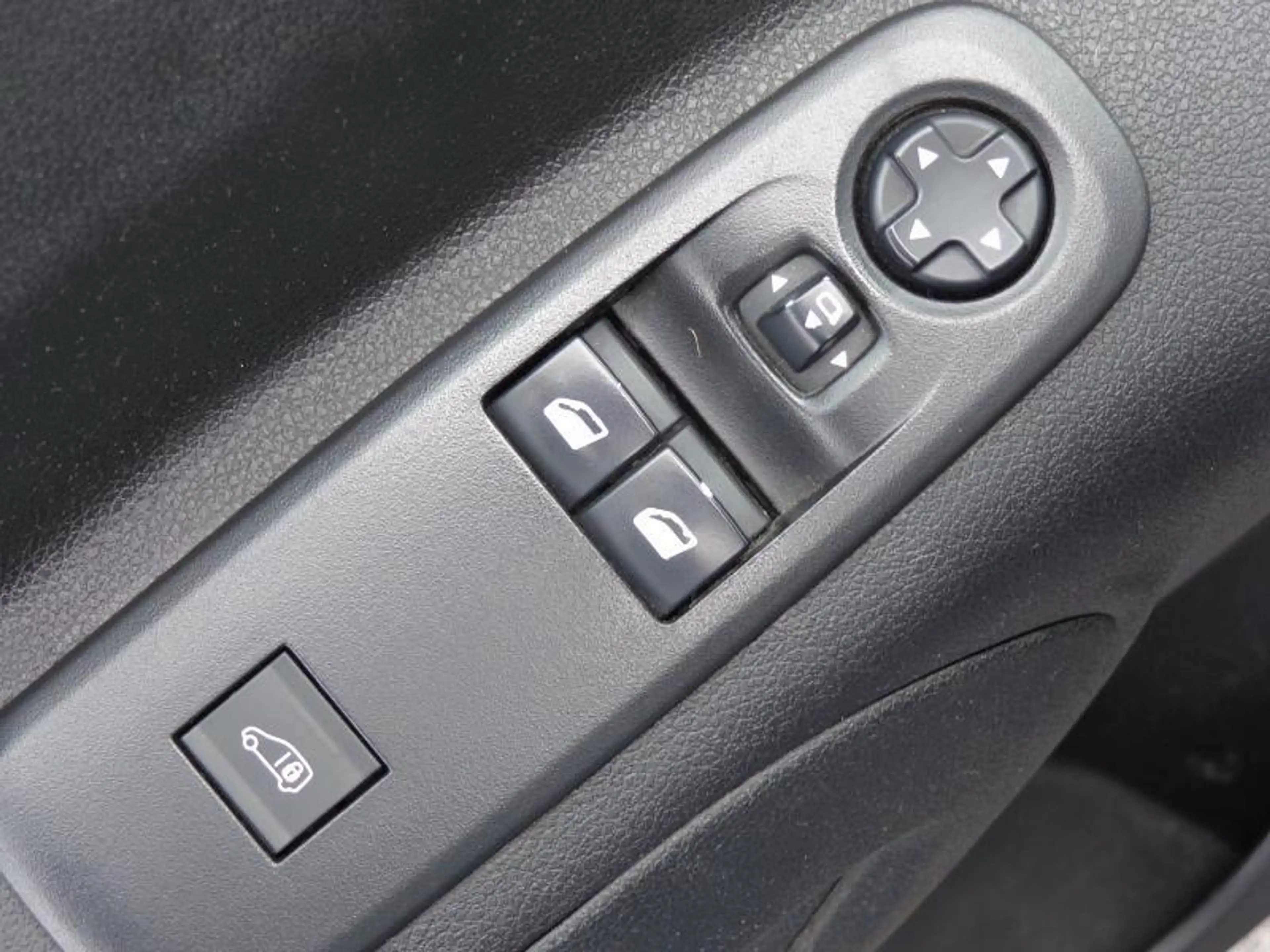 Peugeot Partner 1.5HDi 3Pl - GPS - Caméra - Clim — photo 13