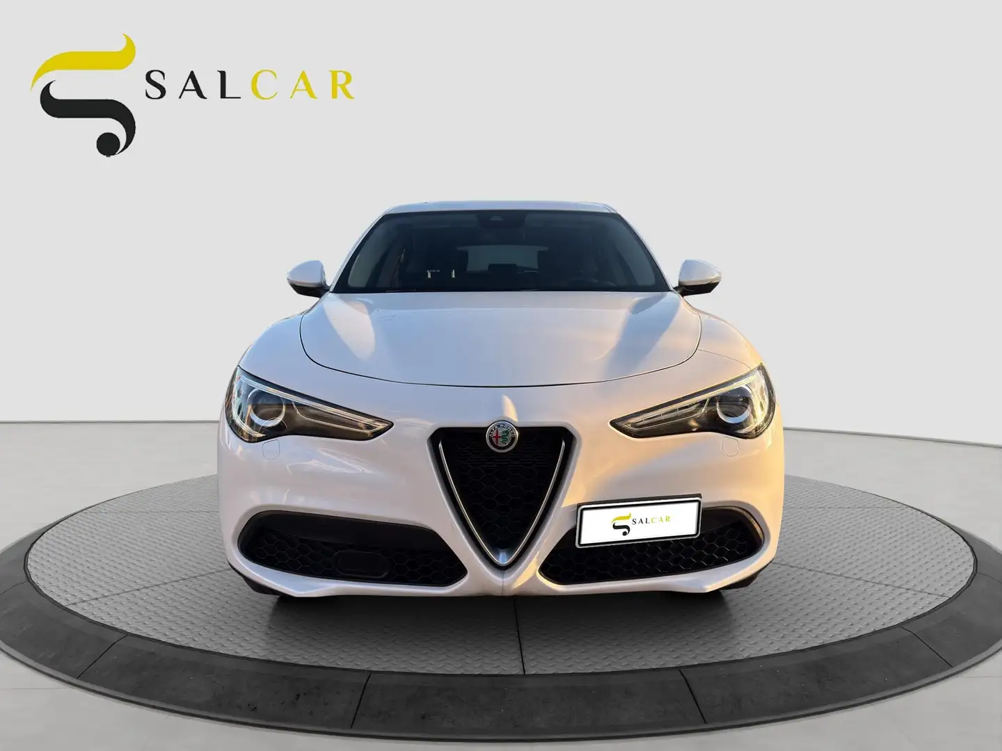 Alfa Romeo Stelvio 2.2 t Super rwd 160cv 2021 Wit - 2