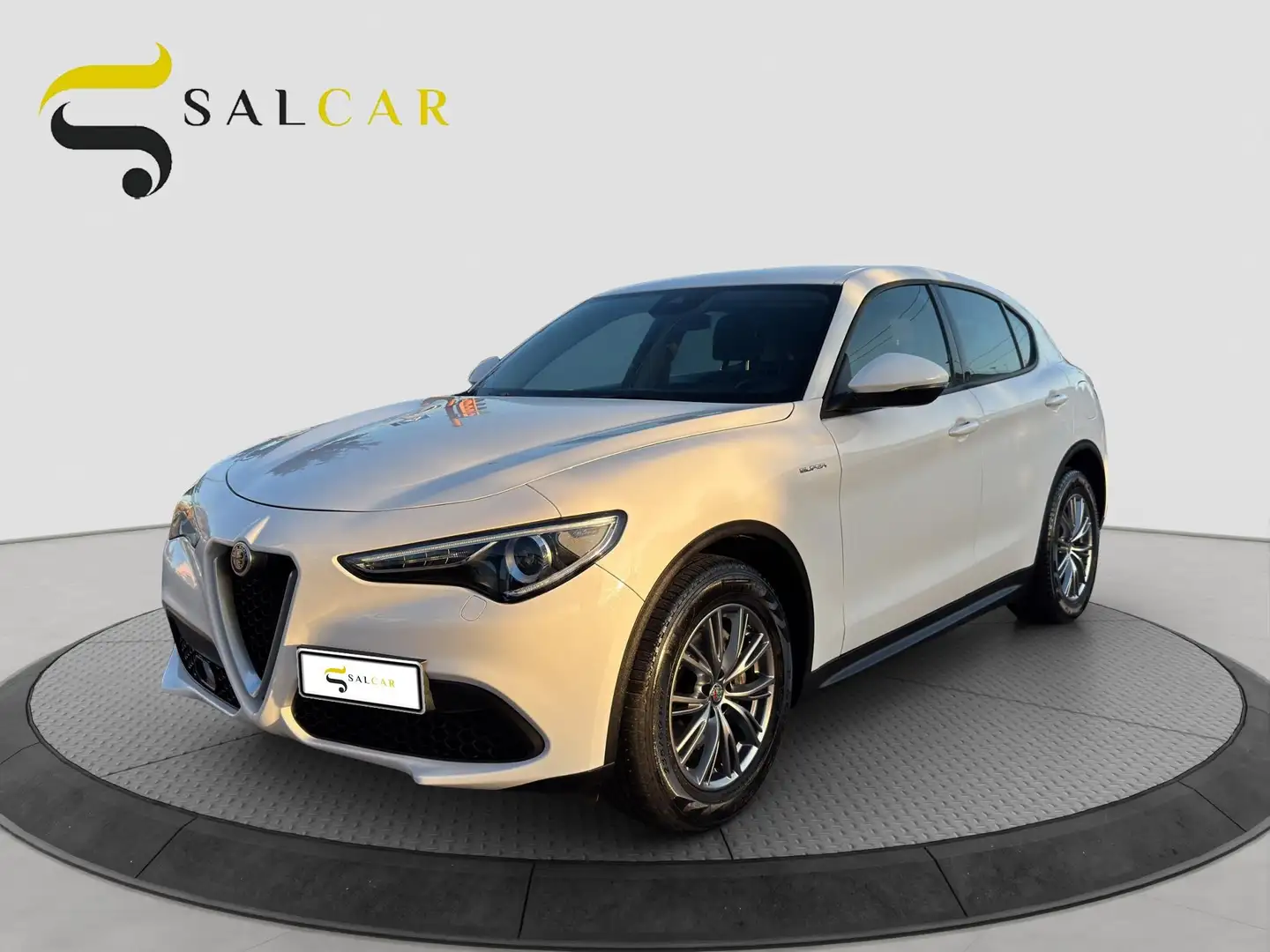 Alfa Romeo Stelvio 2.2 t Super rwd 160cv 2021 Wit - 1