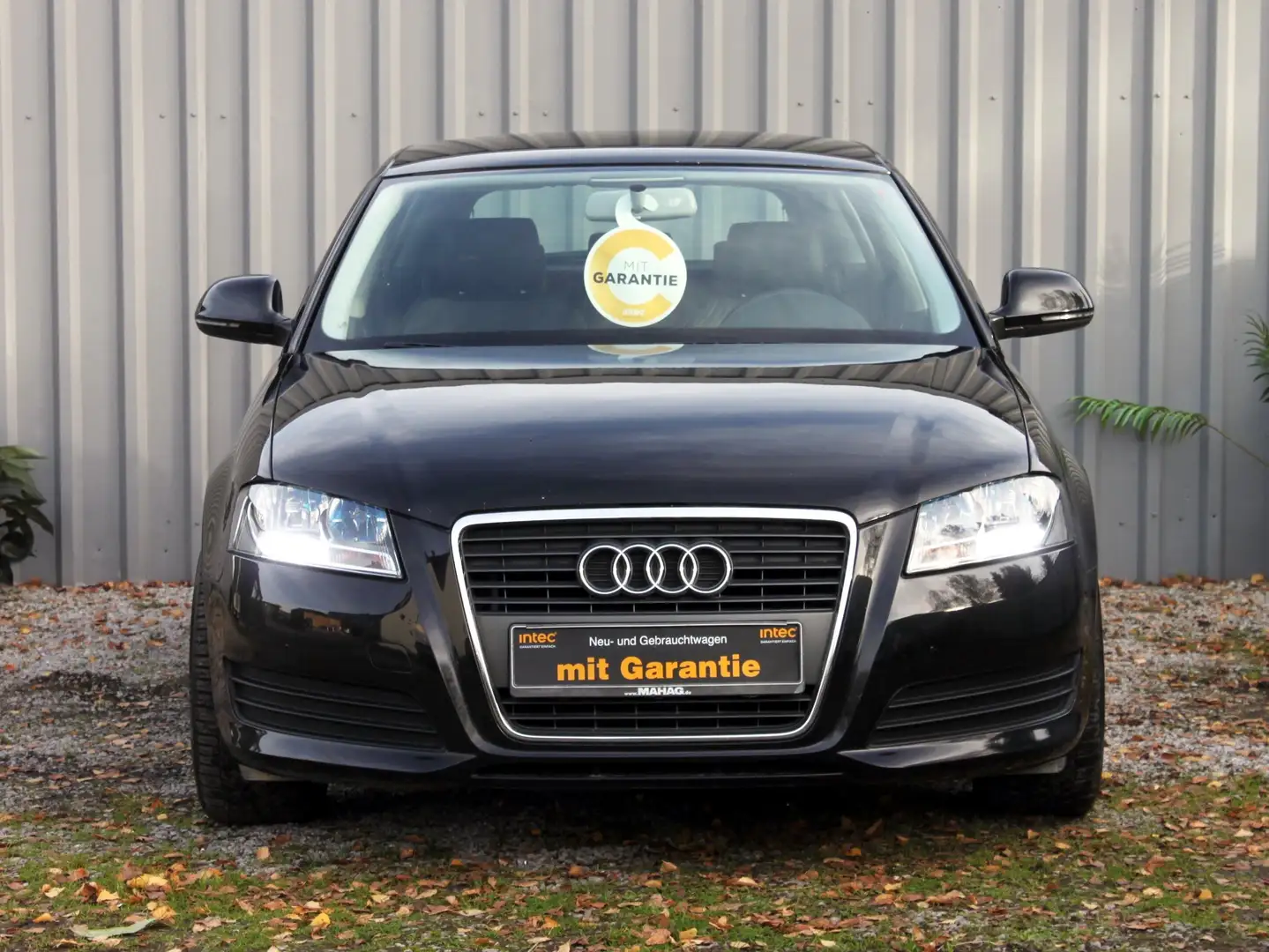Audi A3 1.4 TFSI Attraction "Steuerkette- TÜV neu" Schwarz - 2