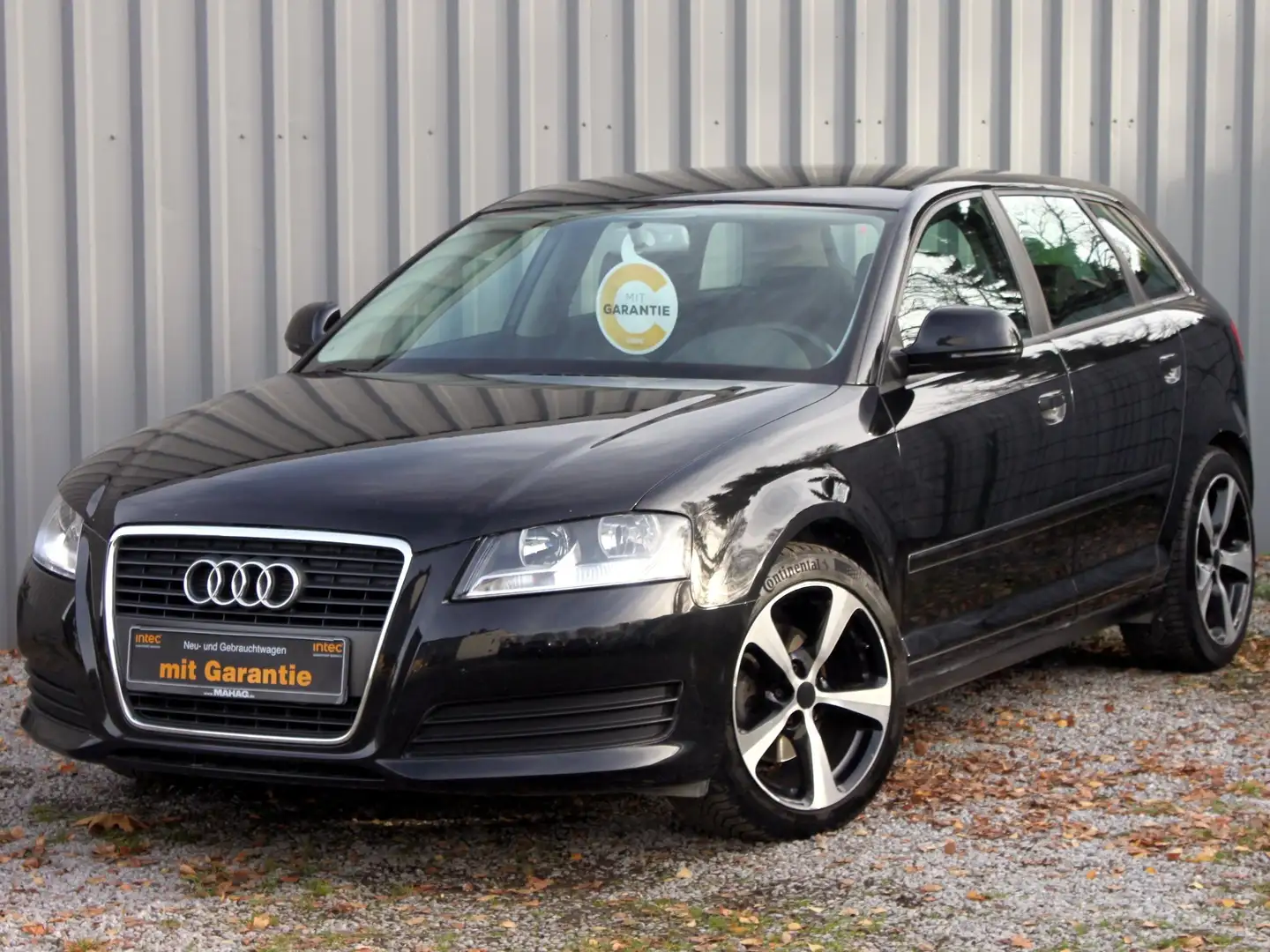 Audi A3 1.4 TFSI Attraction "Steuerkette- TÜV neu" Schwarz - 1