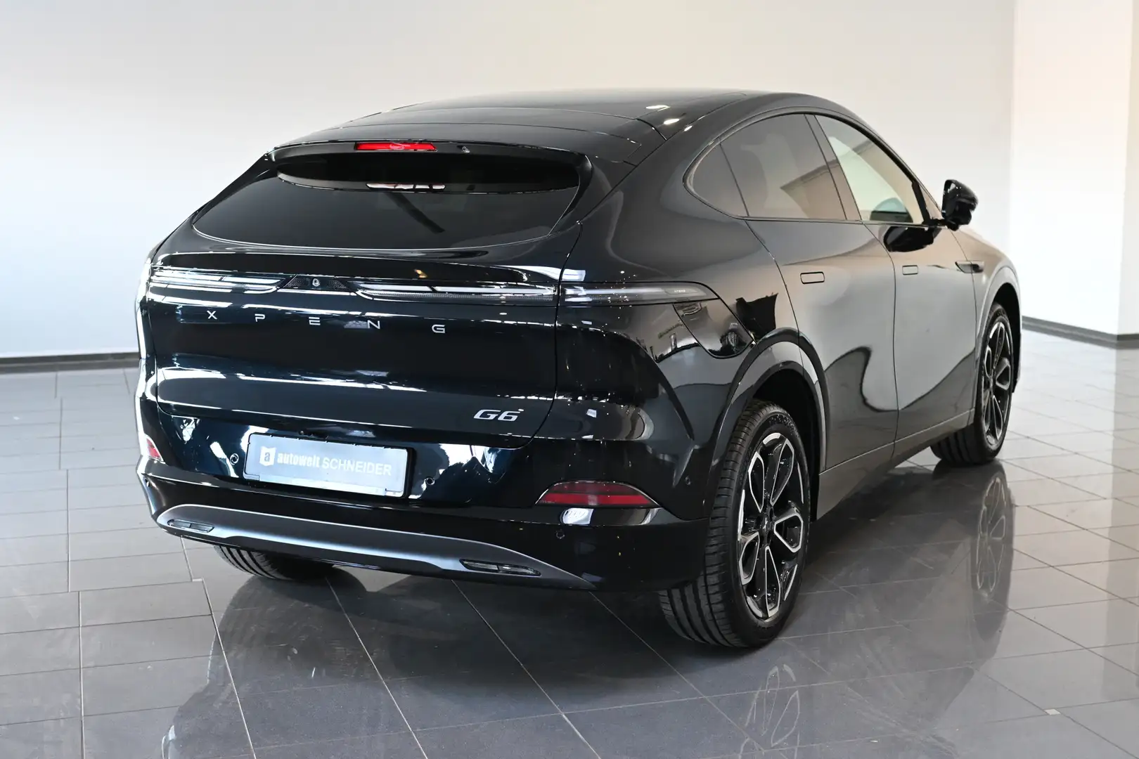 Xpeng Sonstige Long Range RWD MY25 AHK Pano Schwarz - 2