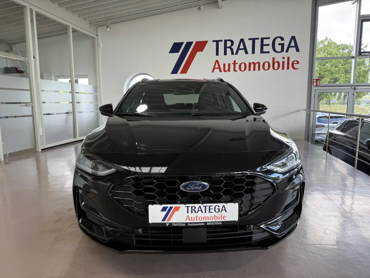 Ford Focus Turnier ST-Line X ACC AHK GJR Head Up LHZ Schwarz - 2