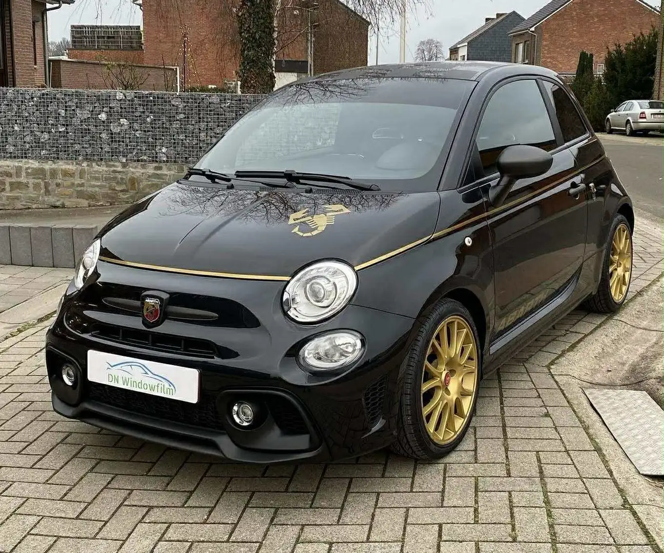Abarth 595 scorpioneoro Zwart - 1