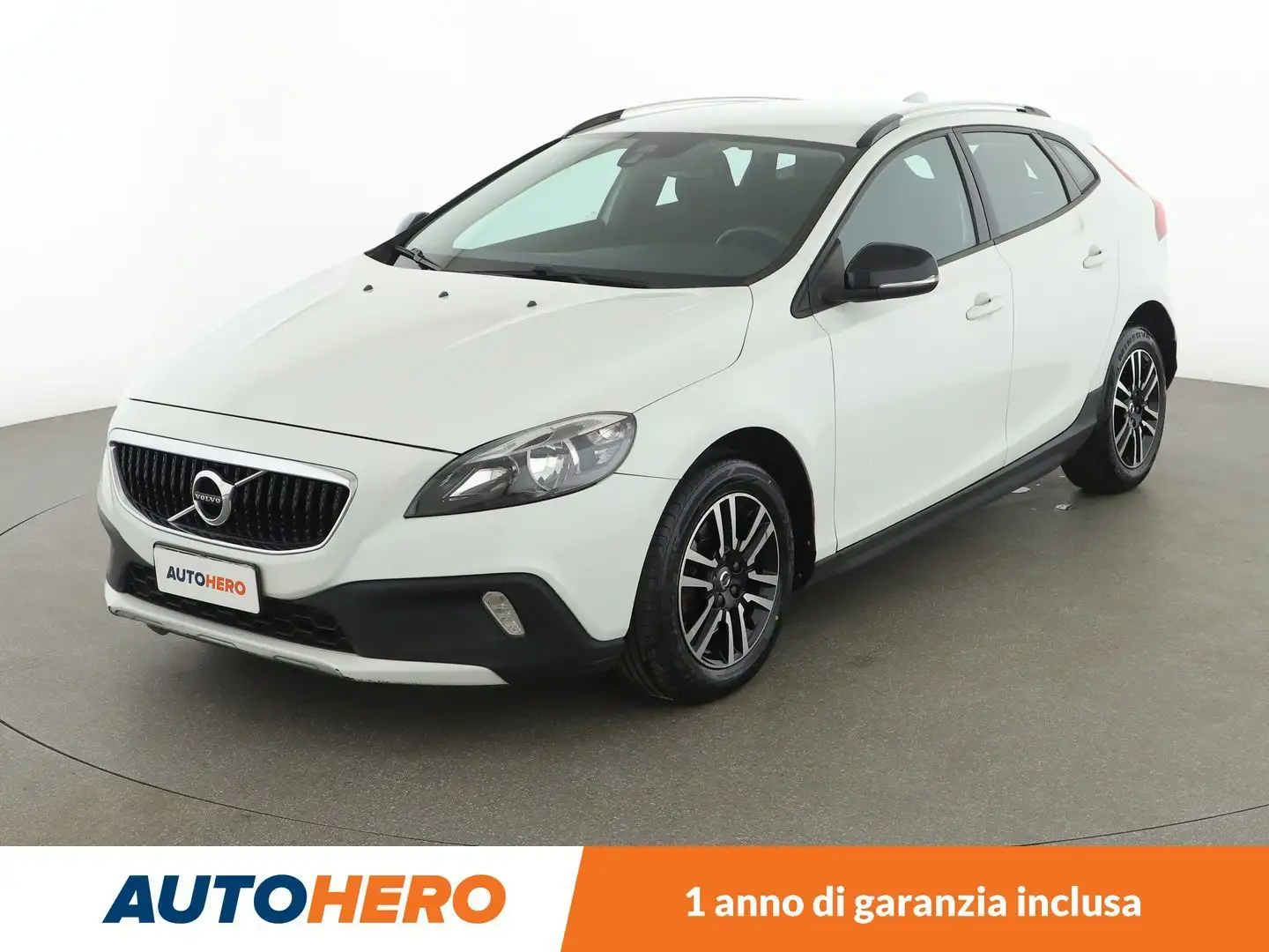 Volvo V40 2.0 D2 Business Bianco - 1